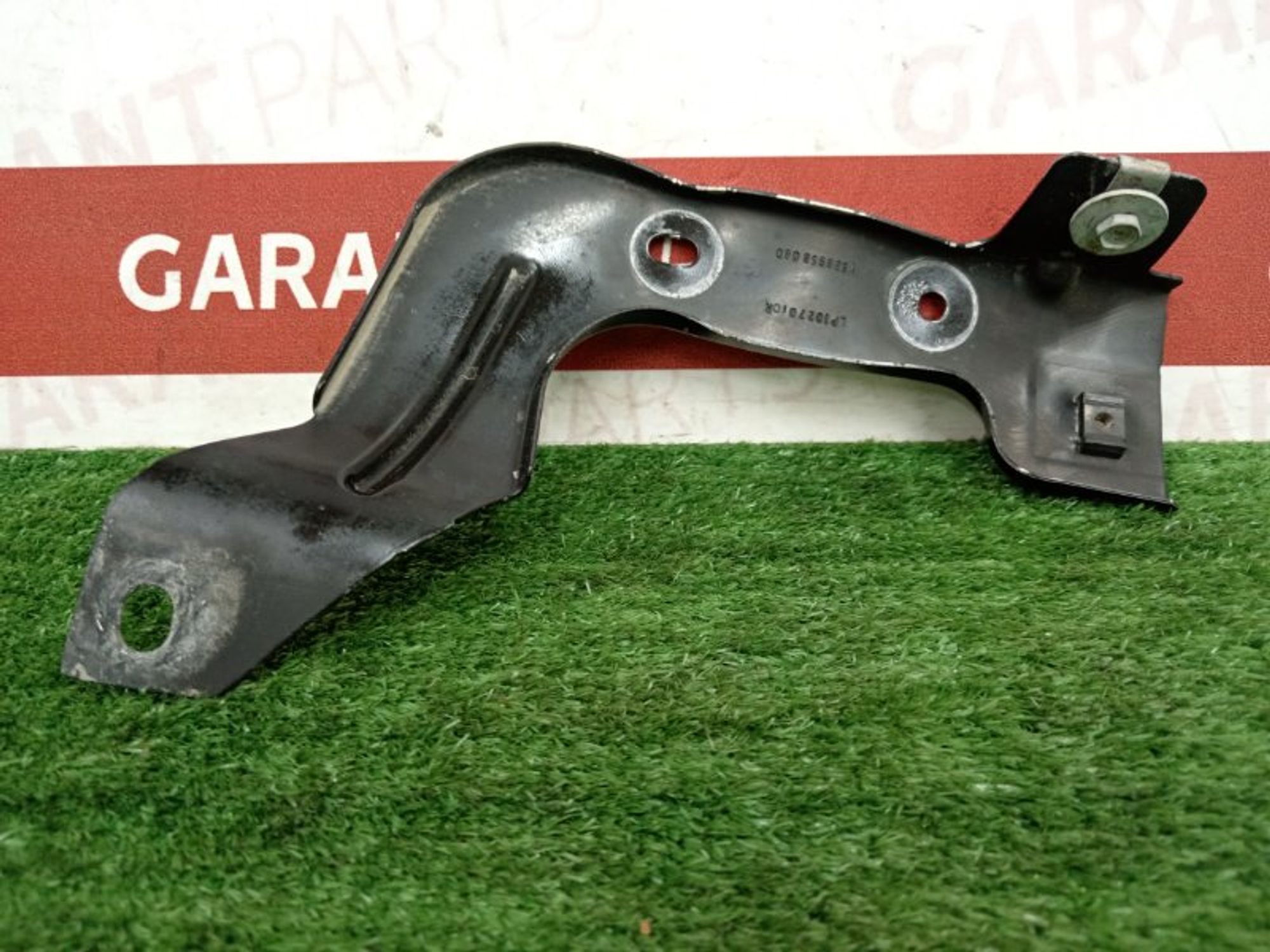 https://ycs.partsauto.market/partsauto-images/thmbs/2e78b09f363d1c50d848defce510993a/eb0fe9d3ff24dba5e2638897c3656e4d/64fd6023559357842778cec6c6db2aa9.jpg