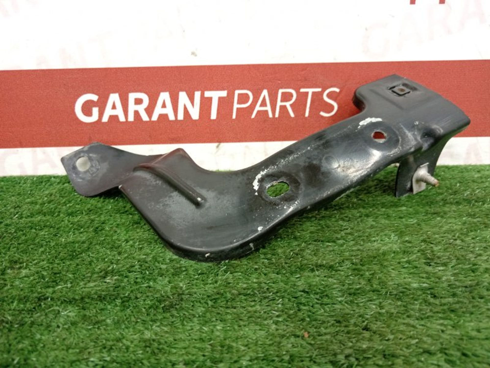 https://ycs.partsauto.market/partsauto-images/thmbs/2e78b09f363d1c50d848defce510993a/eb0fe9d3ff24dba5e2638897c3656e4d/708e1bc49c82c98b9c713e50d5cace28.jpg