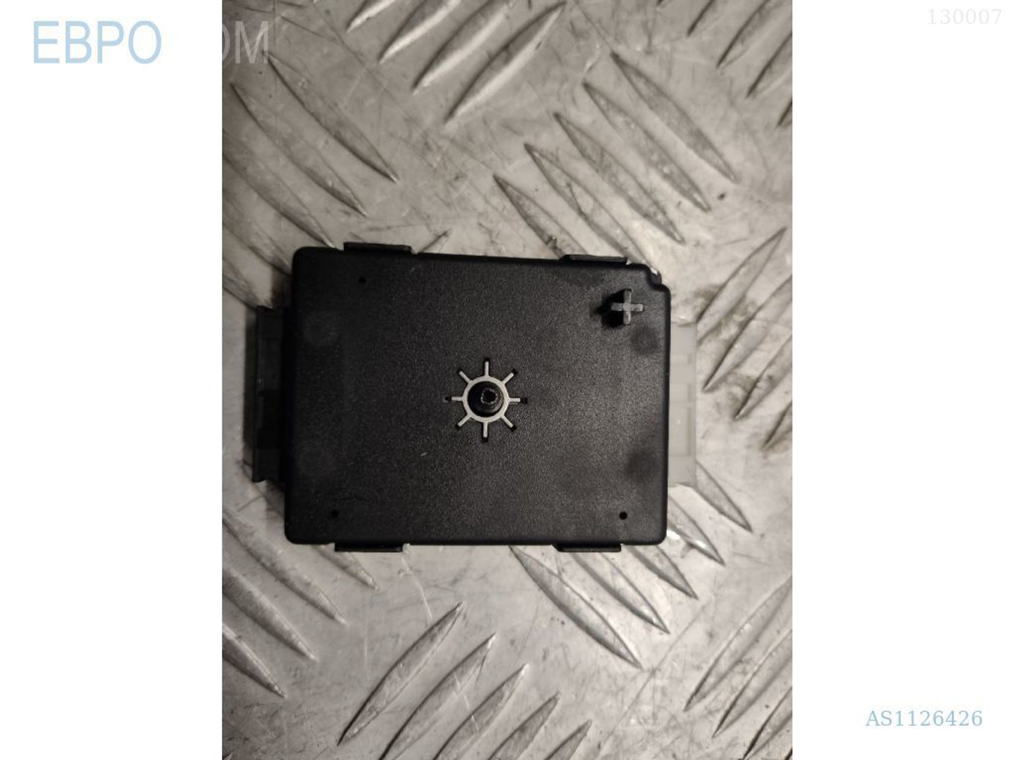 https://ycs.partsauto.market/partsauto-images/thmbs/3237d7da8dc2136f56140620af6d0874/02a4ab59dc2be276dd7be0567c98aeba/163a121f5c51982c10002d8d590bbd10.jpg