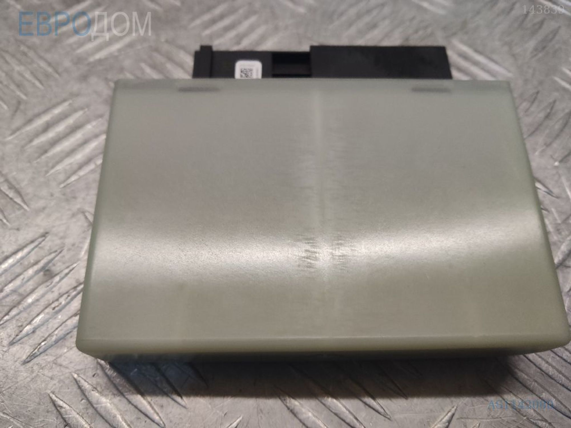https://ycs.partsauto.market/partsauto-images/thmbs/3237d7da8dc2136f56140620af6d0874/118c6686389d133236bc7809b755ddc3/cb4c0484bf29308ea1562d89fe5762f9.jpg