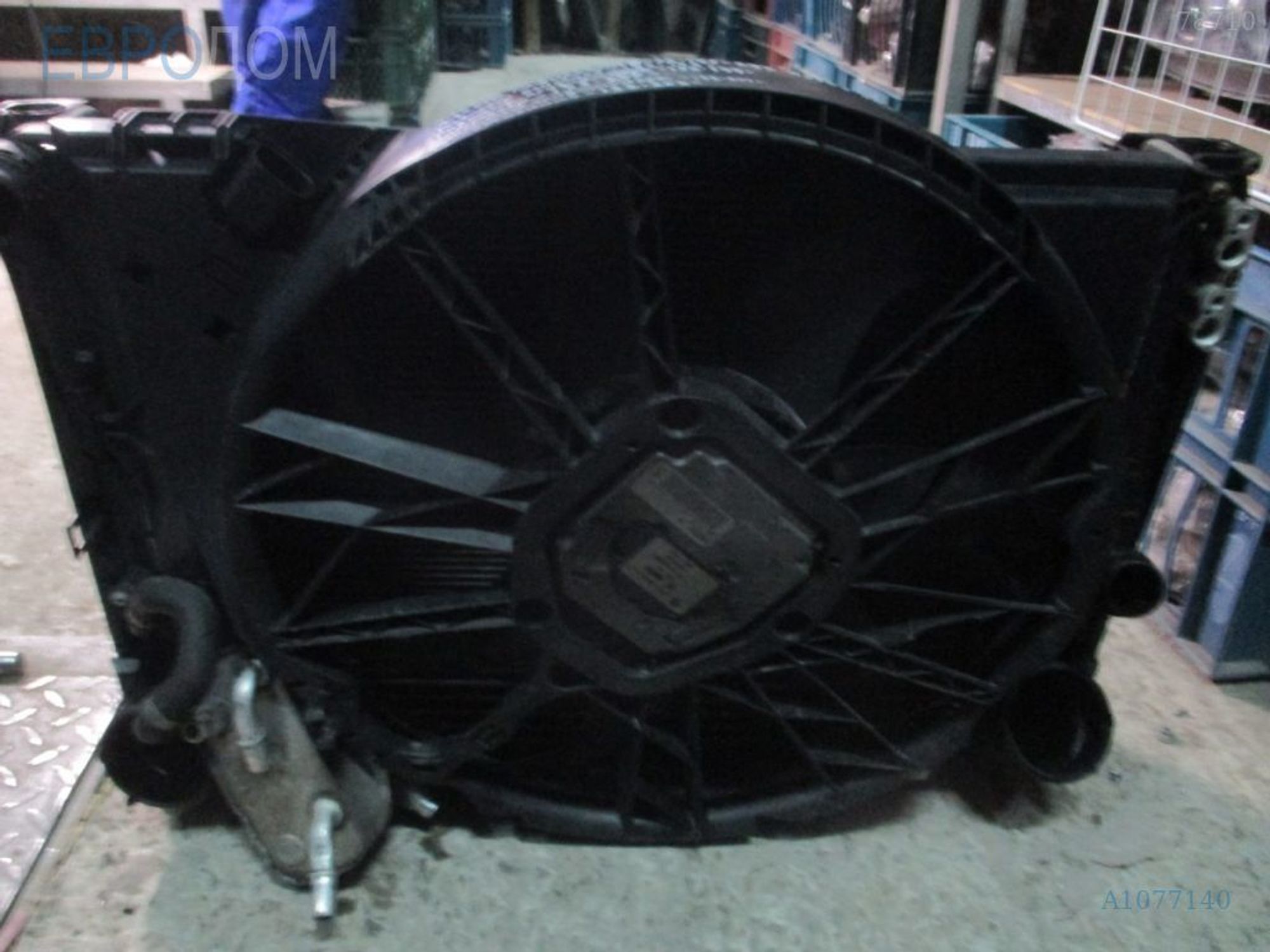 https://ycs.partsauto.market/partsauto-images/thmbs/3237d7da8dc2136f56140620af6d0874/3ba07d789dd51bbf9cd9cffd2cfdd714/7e715bd62b63088712b289d1f9150267.jpg