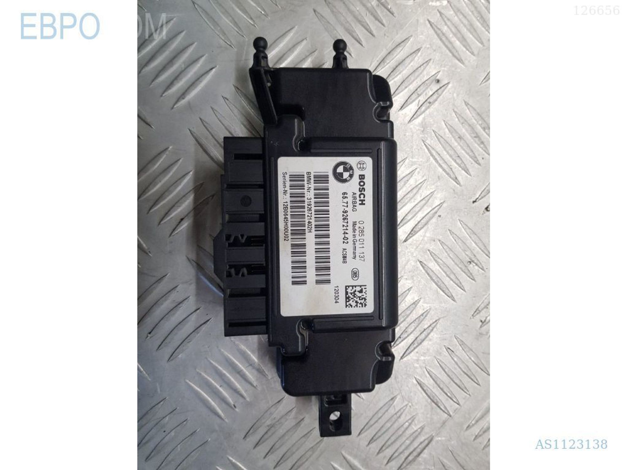 https://ycs.partsauto.market/partsauto-images/thmbs/3237d7da8dc2136f56140620af6d0874/4f3770115dc2e3d1b93a39b33b73155f/9b6fa37a75eefb511f6ea17a454d89e3.jpg