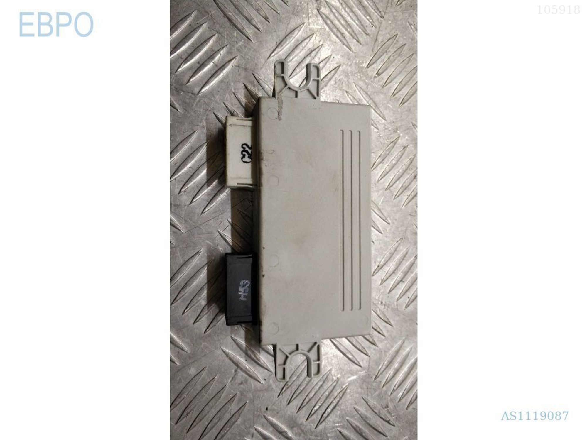 https://ycs.partsauto.market/partsauto-images/thmbs/3237d7da8dc2136f56140620af6d0874/662552972a09182d8e60e99b590e7230/78a0aa6557a99688b1564154d86dad5c.jpg