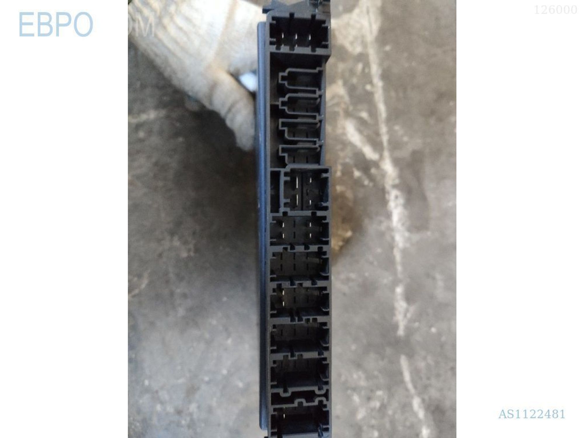 https://ycs.partsauto.market/partsauto-images/thmbs/3237d7da8dc2136f56140620af6d0874/80d594f350c8b76db8c12d2003572f96/e4c6201e91383075abdf35c072cc4e0f.jpg