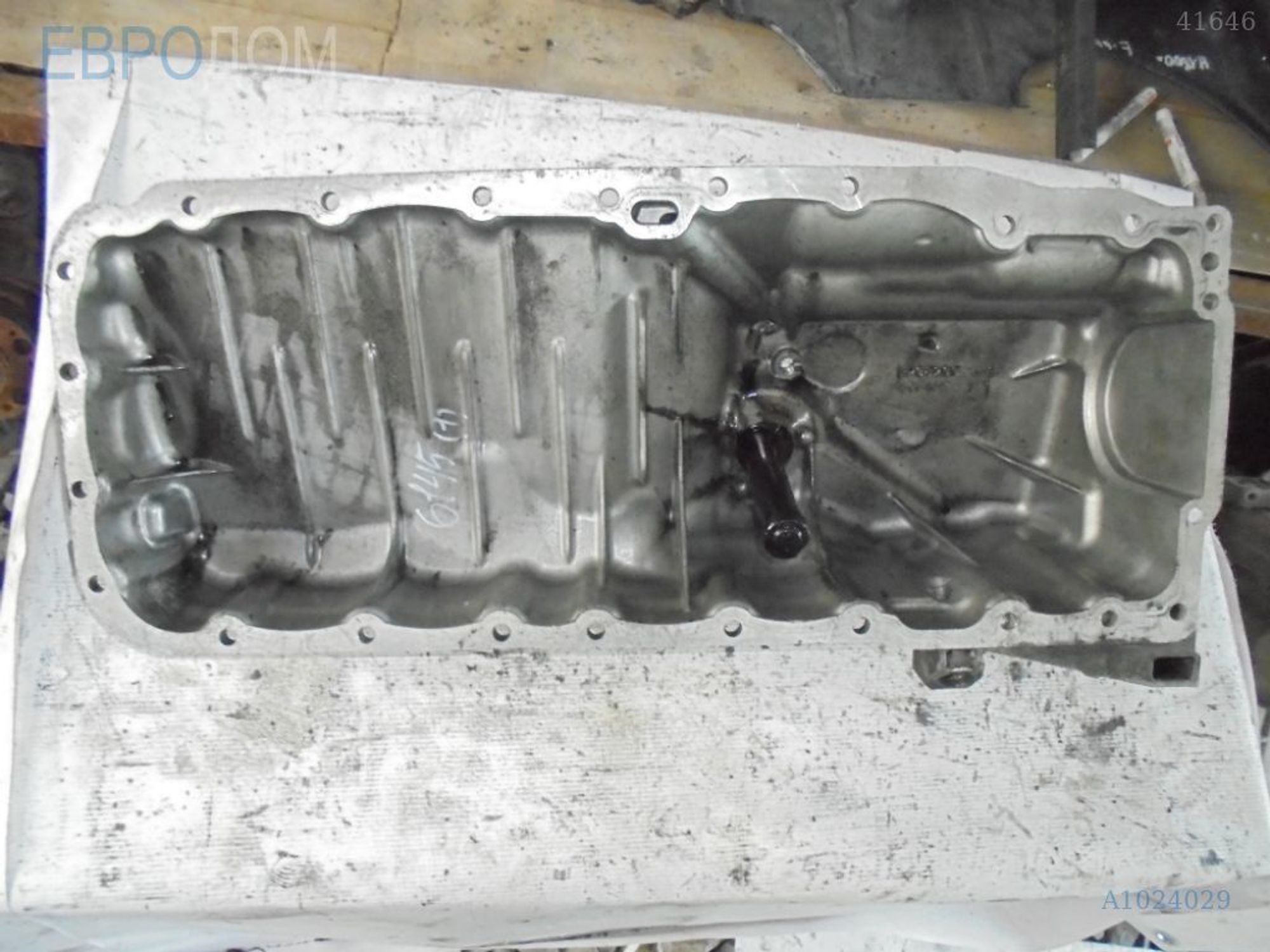 https://ycs.partsauto.market/partsauto-images/thmbs/3237d7da8dc2136f56140620af6d0874/8654cff37d428c35dec8d4c36409502d/1f7e8f0451a47dcba7266aae87cb80f0.jpg