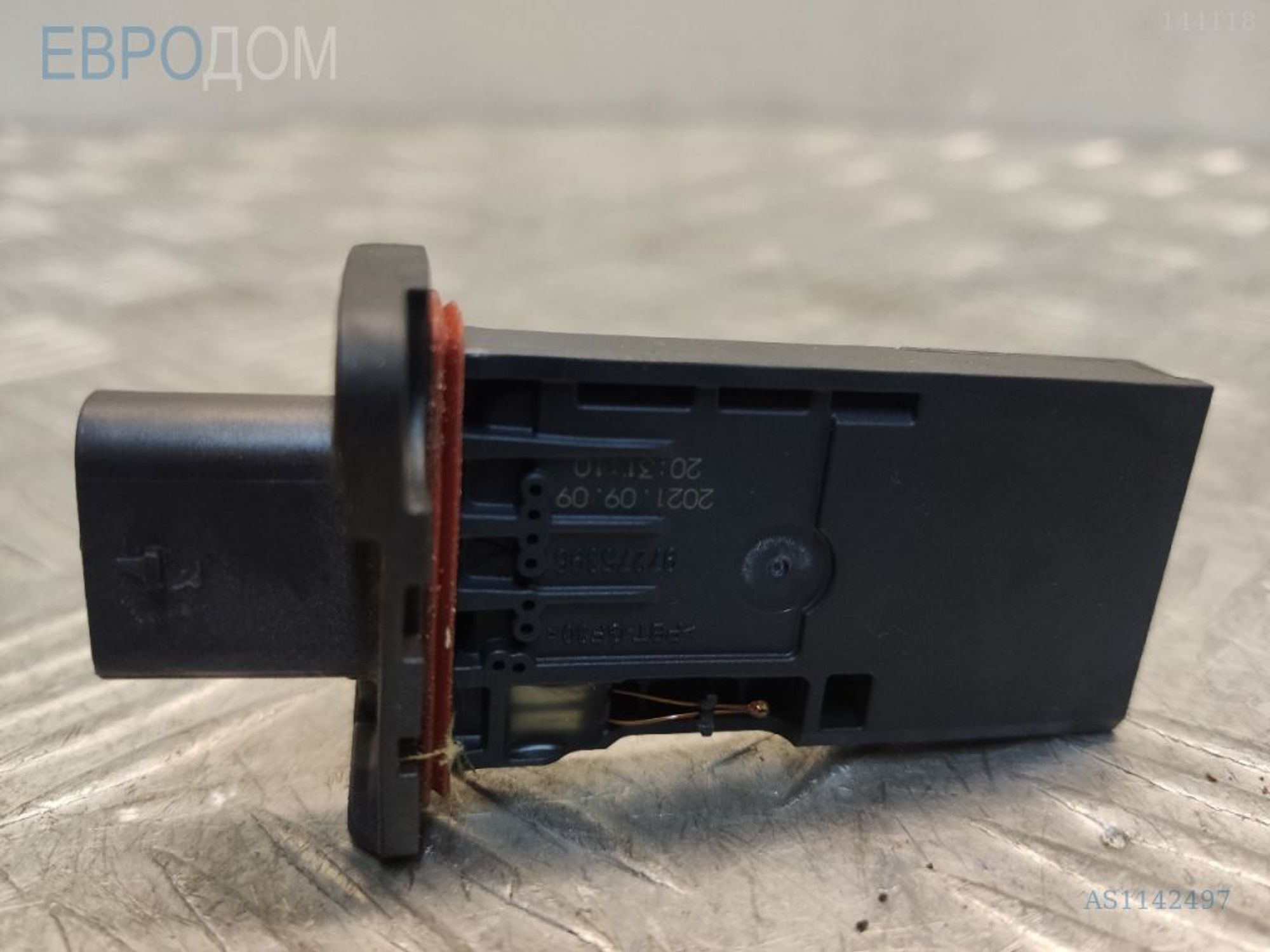 https://ycs.partsauto.market/partsauto-images/thmbs/3237d7da8dc2136f56140620af6d0874/96a94ec994439bde3227c57fb9ae5d12/2f76177440f983d45ce431de784df3e3.jpg