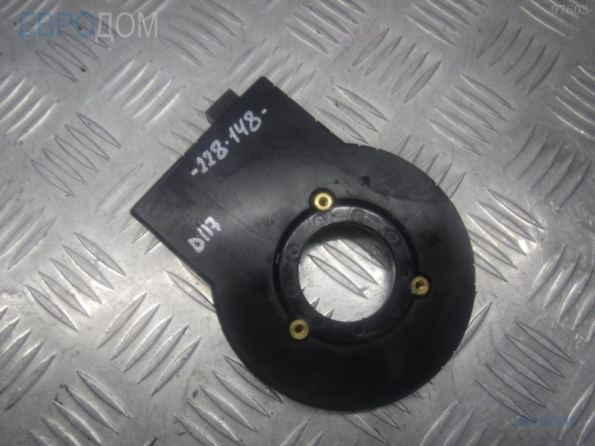 https://ycs.partsauto.market/partsauto-images/thmbs/3237d7da8dc2136f56140620af6d0874/983d81230e9a07384957bb05fc02ff1d/053a471bb4a3fd67dd3f686d2e4f254c.jpg