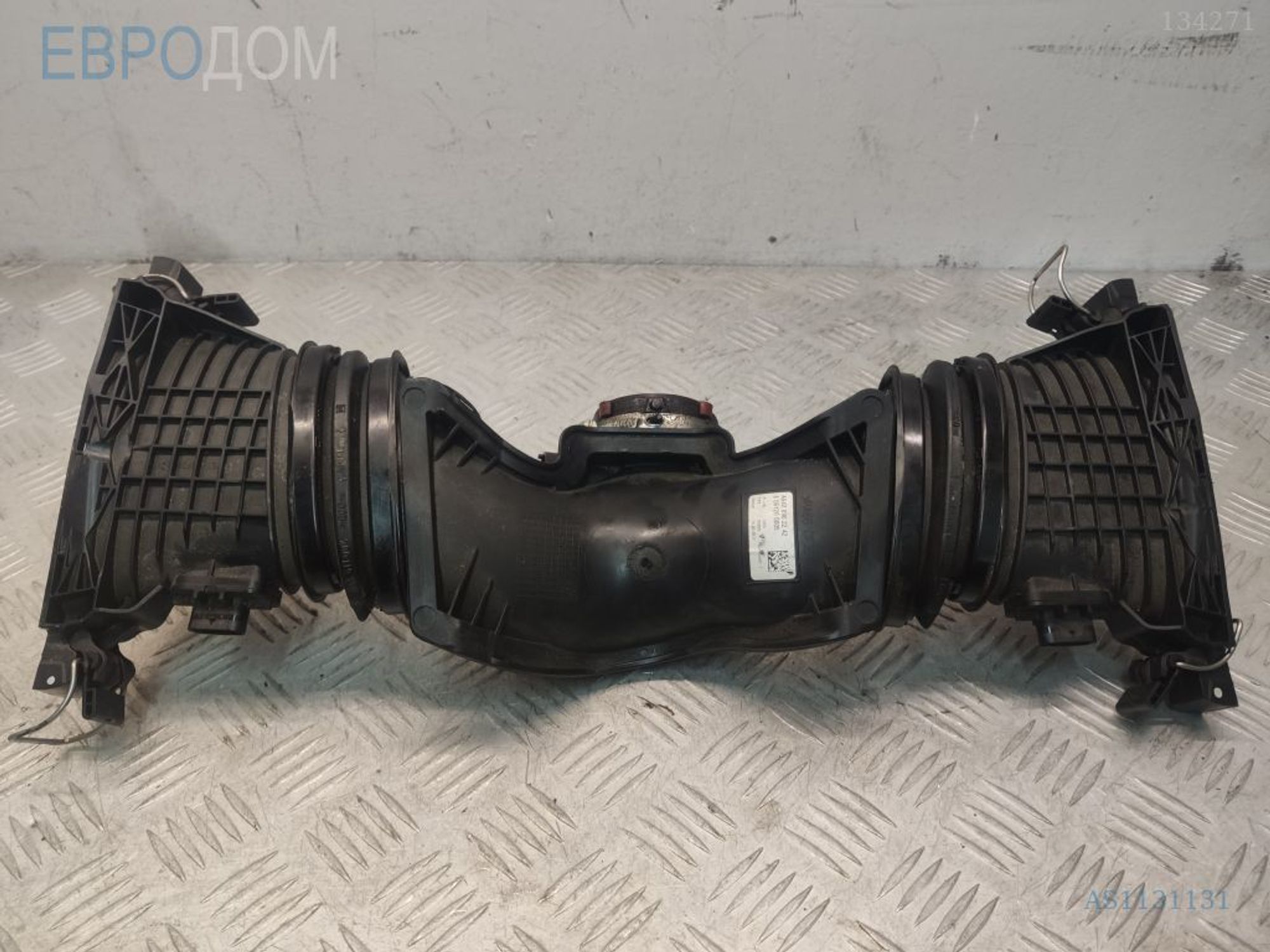 https://ycs.partsauto.market/partsauto-images/thmbs/3237d7da8dc2136f56140620af6d0874/a5a93e5cb79dbb4a4d0b72deeaadb431/ad5c31437f7ba5471a9a0d2a885e78e0.jpg