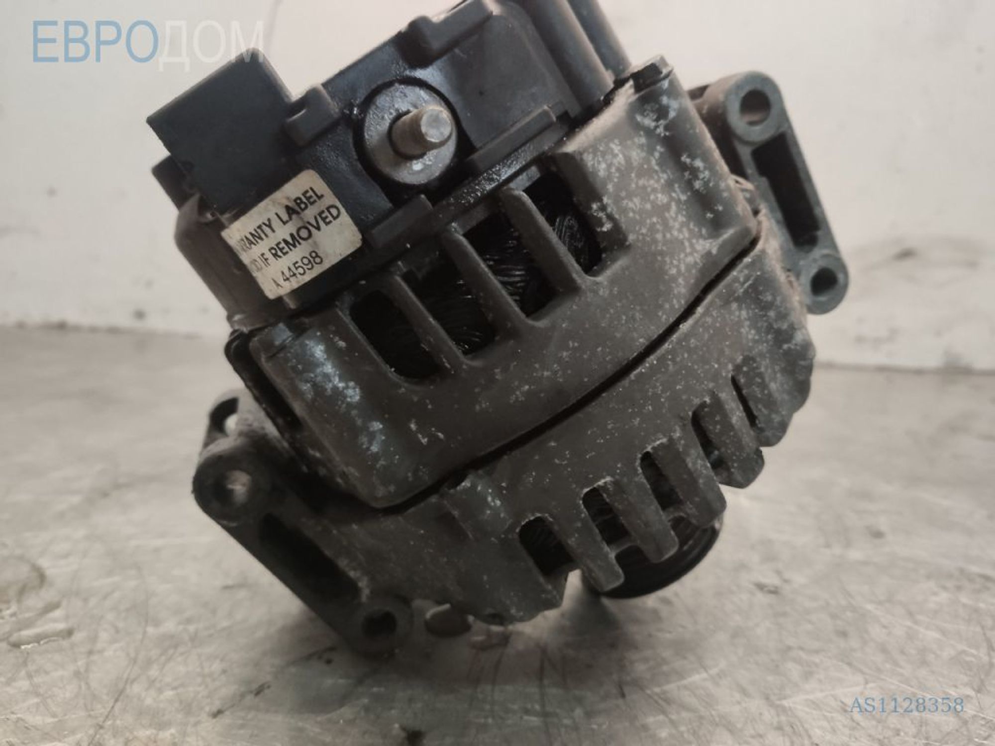 https://ycs.partsauto.market/partsauto-images/thmbs/3237d7da8dc2136f56140620af6d0874/bb018126d01f5792fce1e7deaee258a7/68d275a14bf88e6039bdfa0ef4649d89.jpg