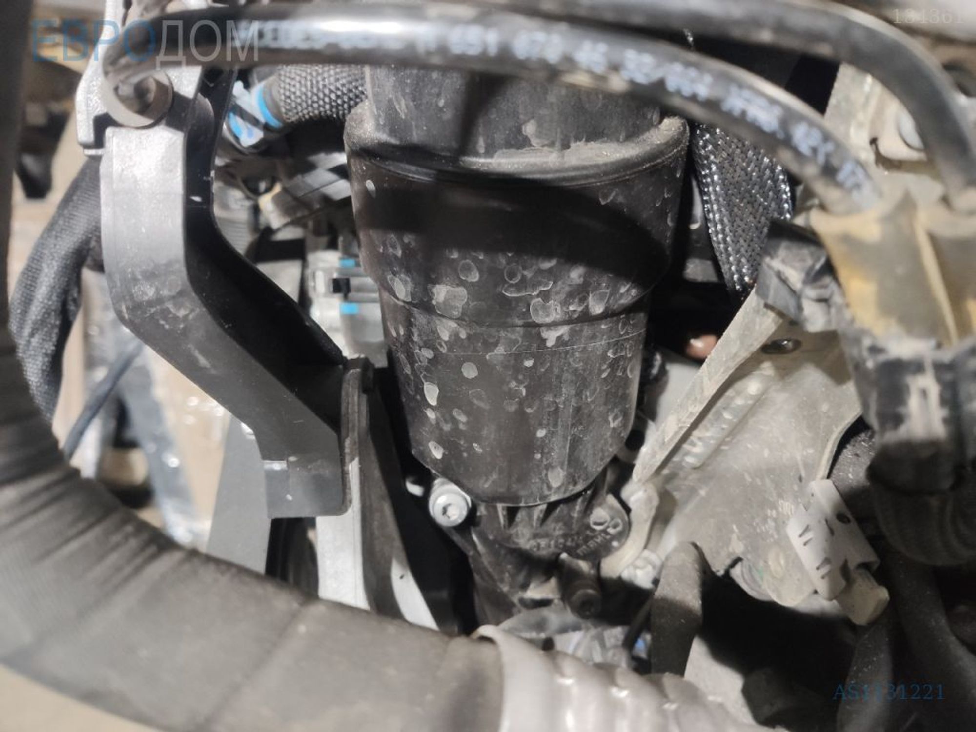https://ycs.partsauto.market/partsauto-images/thmbs/3237d7da8dc2136f56140620af6d0874/be8ff146831ab8350693f8c557fe1439/06494de0a4fd73bc82da1453ef2de7c4.jpg
