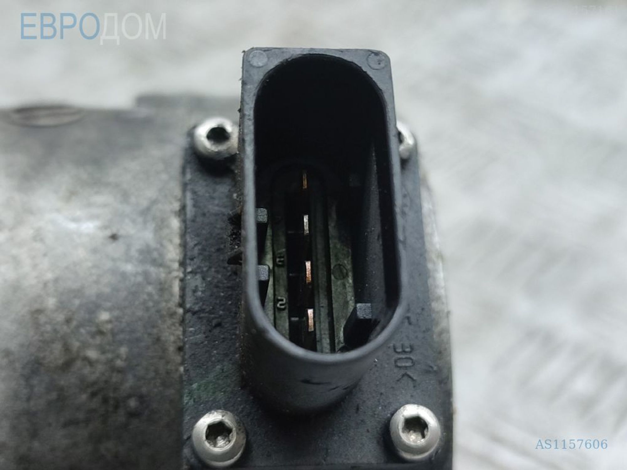 https://ycs.partsauto.market/partsauto-images/thmbs/3237d7da8dc2136f56140620af6d0874/c1ddd55f136d1bdab5c6ba3933b200fd/a9db775f65998237a4d93bfd61f54568.jpg