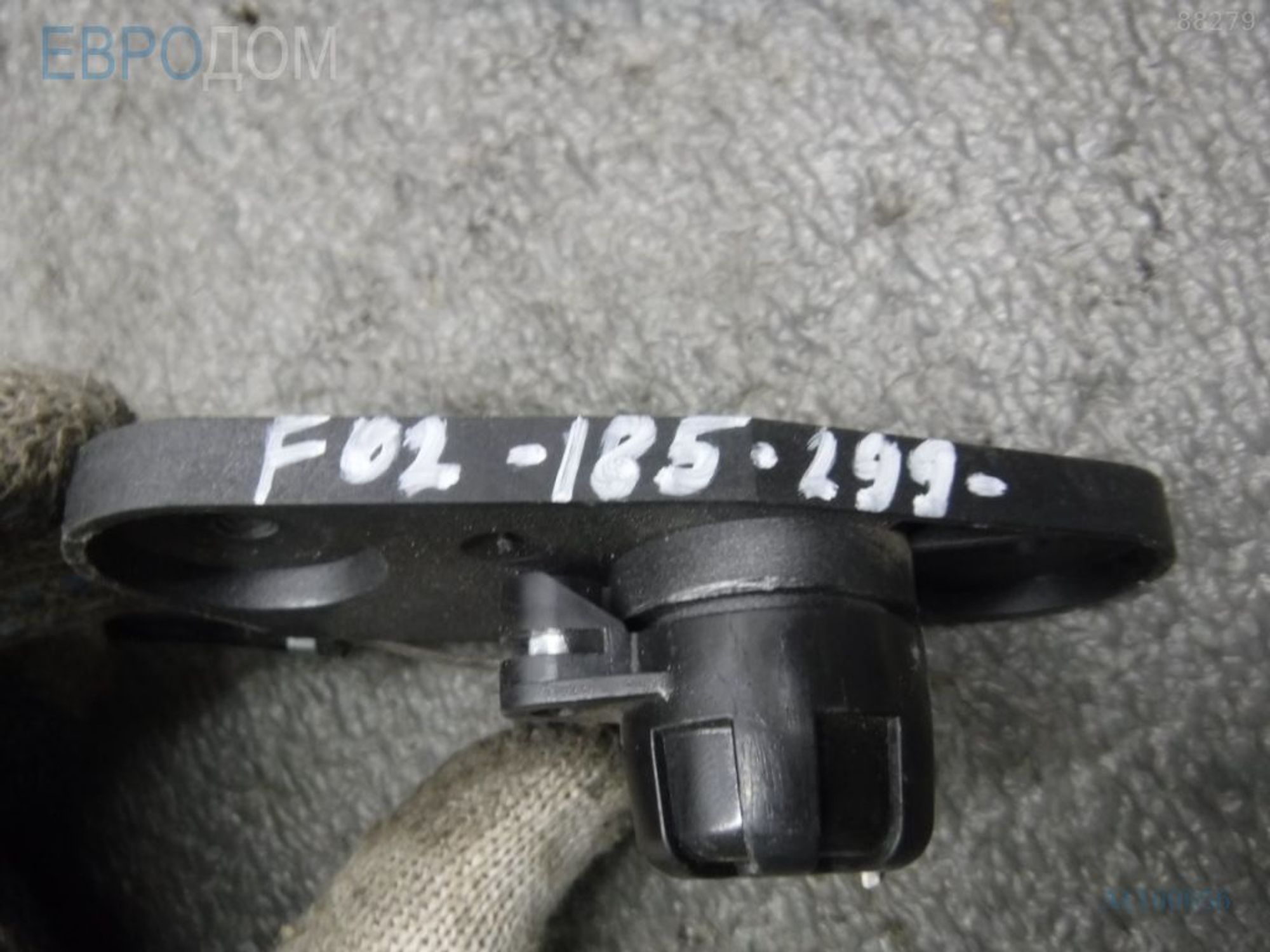 https://ycs.partsauto.market/partsauto-images/thmbs/3237d7da8dc2136f56140620af6d0874/c71d62faf96d53244159007858c8ce4a/2bf904fcf5533fa36e069433e616407c.jpg