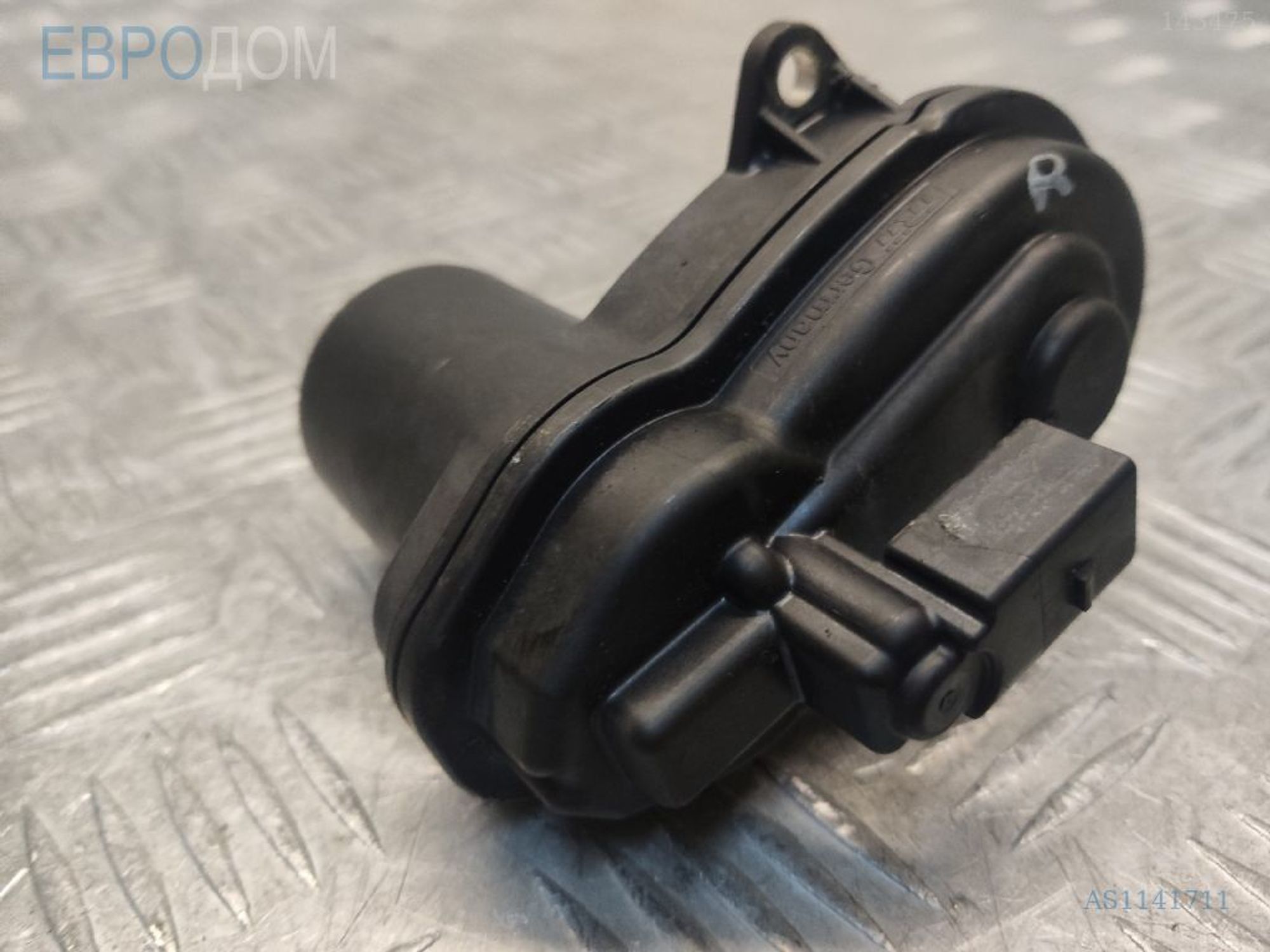 https://ycs.partsauto.market/partsauto-images/thmbs/3237d7da8dc2136f56140620af6d0874/d8aa9c4282c5ad4ee92c9bb496333fad/b2bb2c7c91dcefb729fdf68da7a2f932.jpg