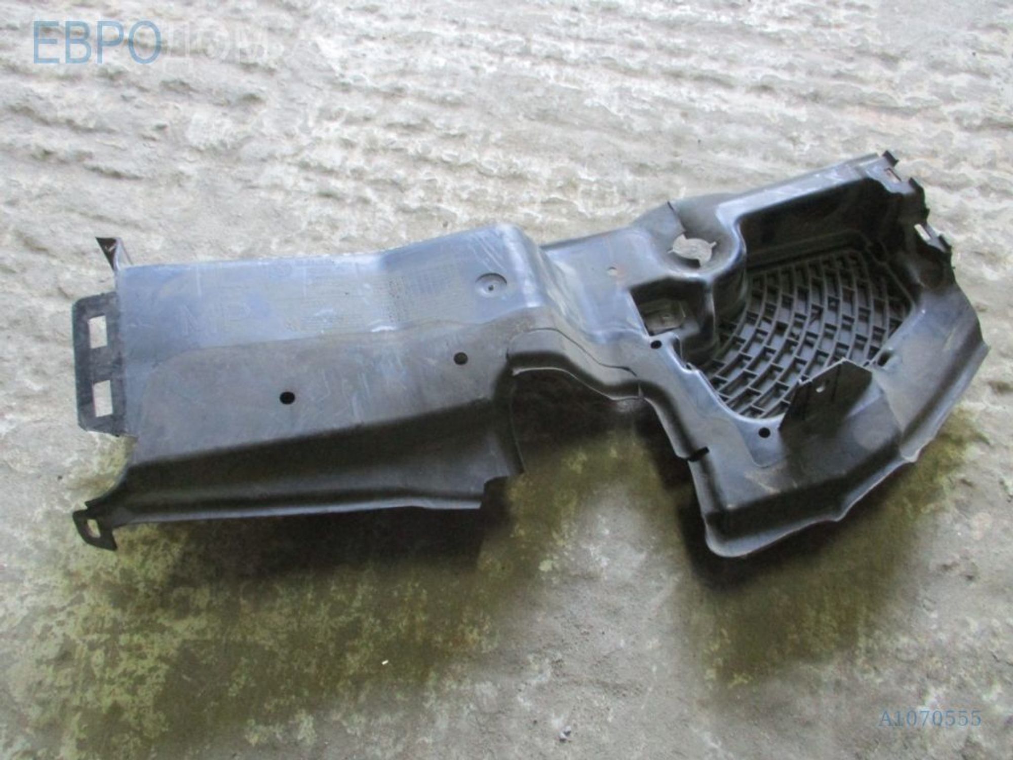 https://ycs.partsauto.market/partsauto-images/thmbs/3237d7da8dc2136f56140620af6d0874/d8f32daeb86bc290b0f66177e1c0fdfd/8fa36dce954de89fa6ef1efd1d1c4c48.jpg