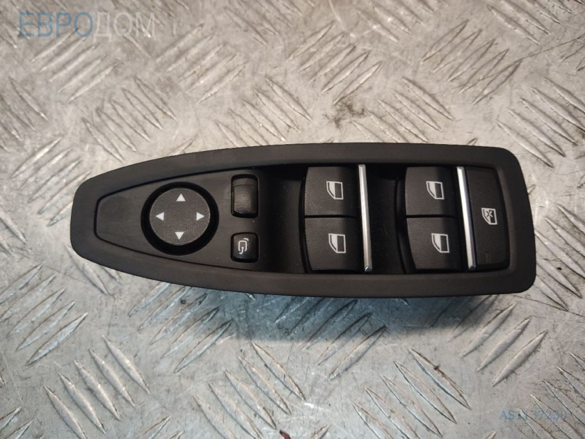 https://ycs.partsauto.market/partsauto-images/thmbs/3237d7da8dc2136f56140620af6d0874/da745d8028ea7e1e779dba94314d4278/364f4371640d0b7555df746c5c10bcf4.jpg