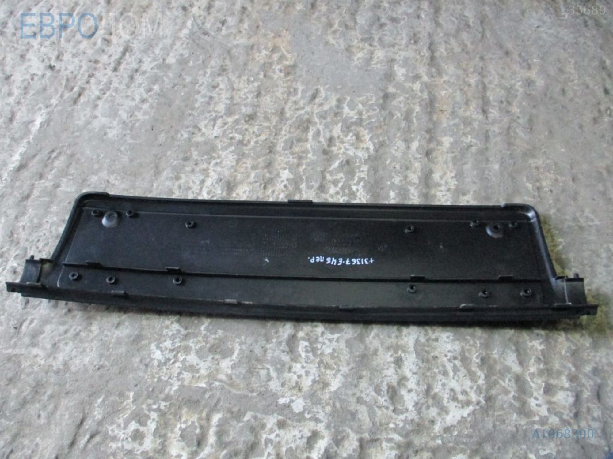 https://ycs.partsauto.market/partsauto-images/thmbs/3237d7da8dc2136f56140620af6d0874/ee1ff995366c63d121e66a550be9d8c6/d4e3f676ad189ee02fcb03a52432d577.jpg