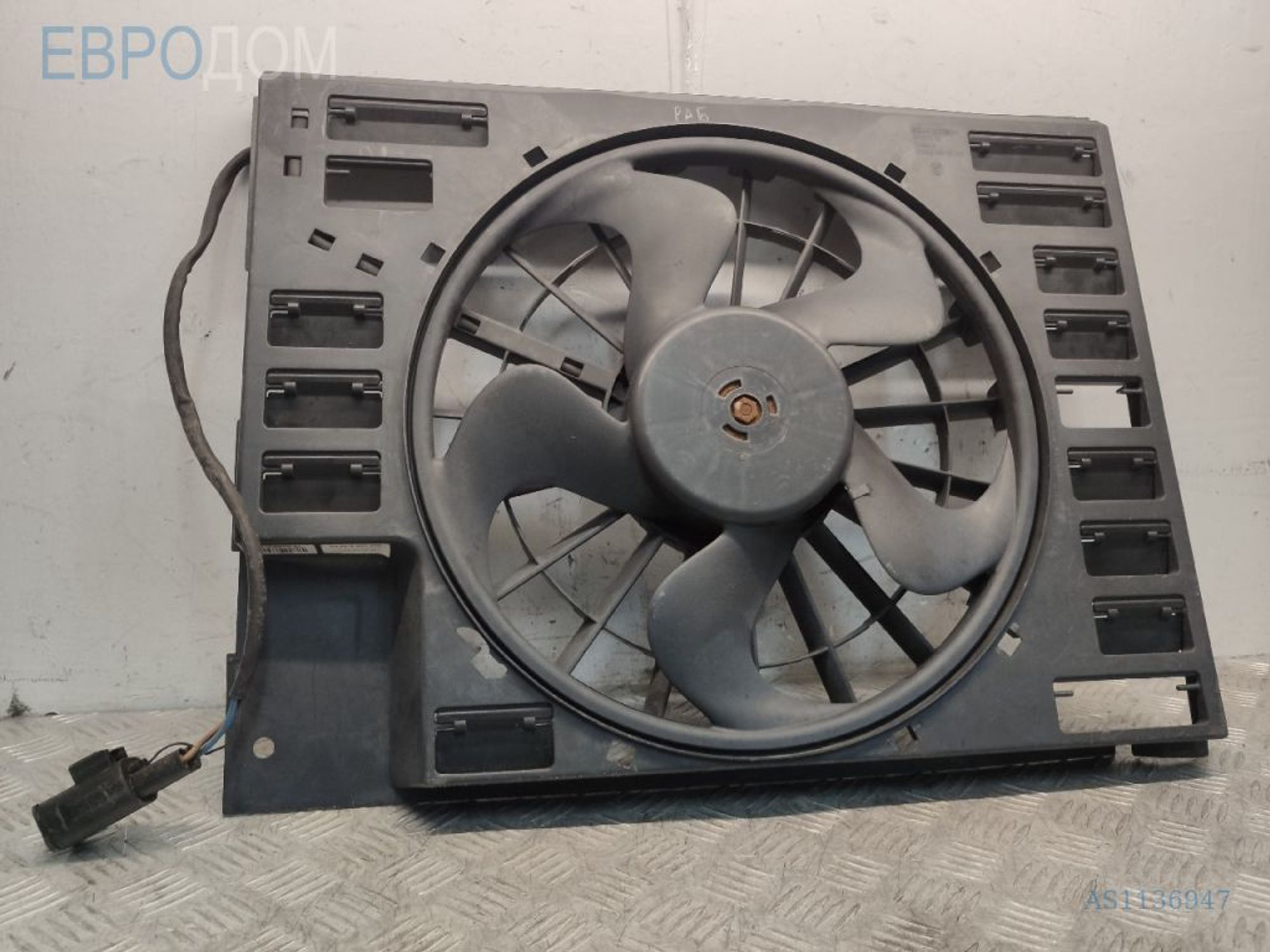 https://ycs.partsauto.market/partsauto-images/thmbs/3237d7da8dc2136f56140620af6d0874/f204ab2781397c9bc259879514a0402c/d834ab1c20dba9993907e7c7aa8b3777.jpg