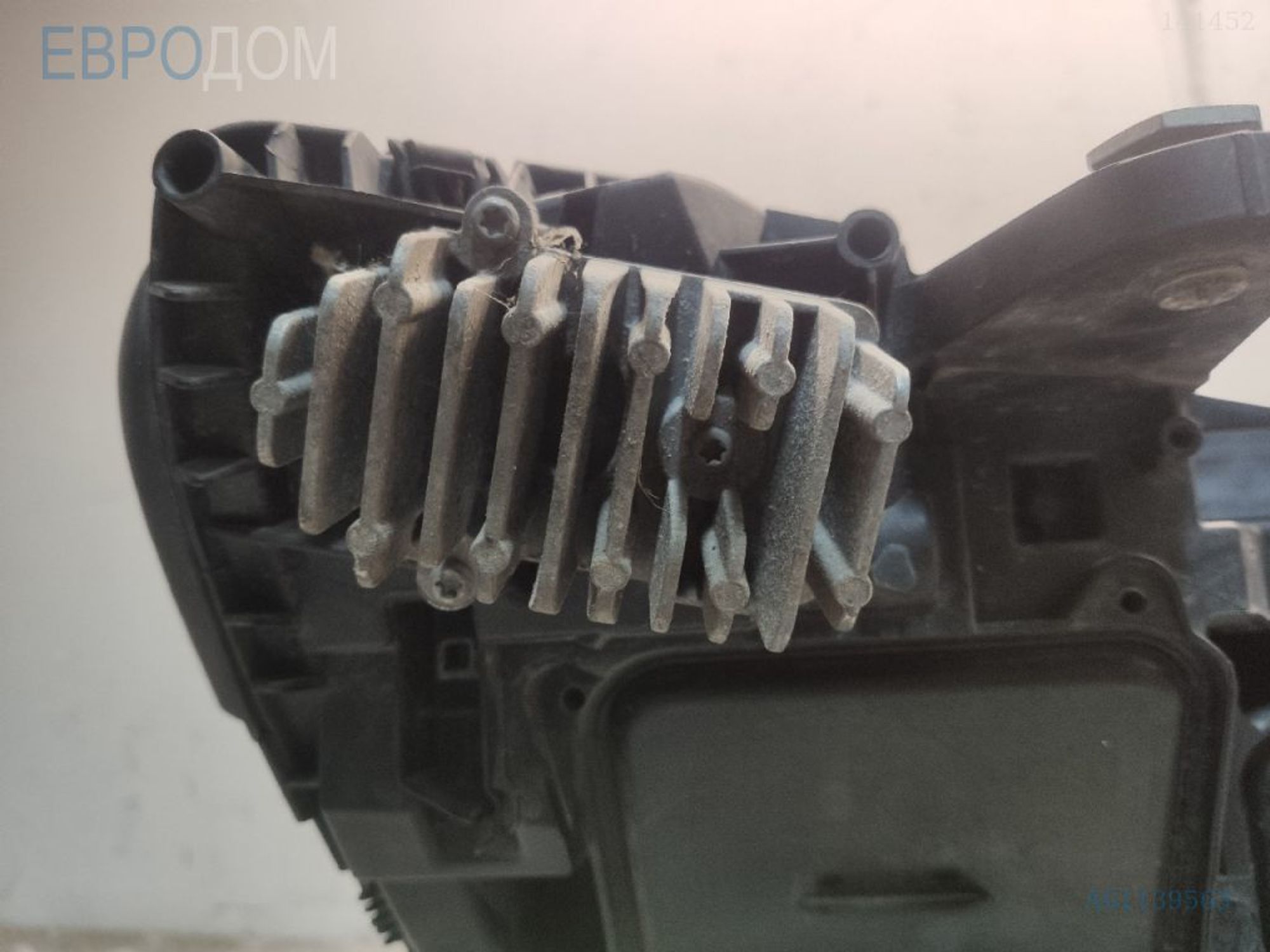 https://ycs.partsauto.market/partsauto-images/thmbs/3237d7da8dc2136f56140620af6d0874/f562f3594686c04e0e26eeae830d9b61/047ebaf48df2cbb9f5f0b9eac1835fcc.jpg