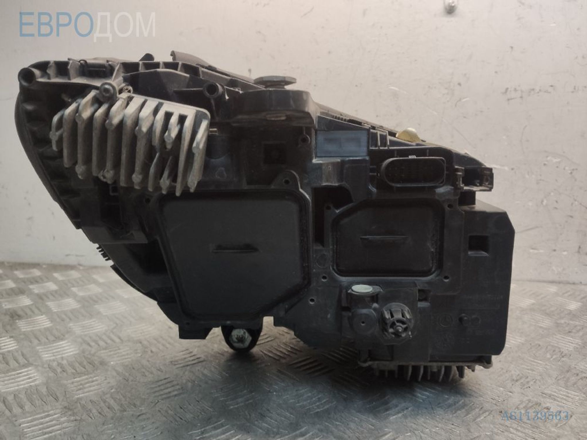 https://ycs.partsauto.market/partsauto-images/thmbs/3237d7da8dc2136f56140620af6d0874/f562f3594686c04e0e26eeae830d9b61/83bcb82ef2619ec075c22cf177af2124.jpg