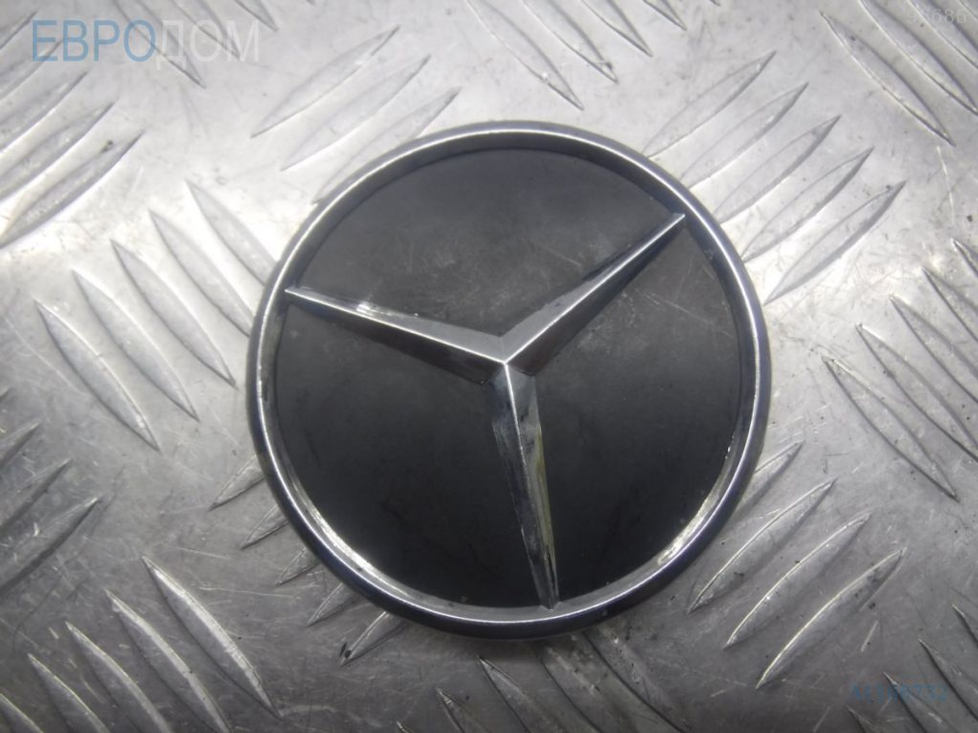 https://ycs.partsauto.market/partsauto-images/thmbs/3237d7da8dc2136f56140620af6d0874/f6e62d1718ddbd8bfe28894959c0cd6f/4cb75ee55f2fe0e25df58a6274d62762.jpg