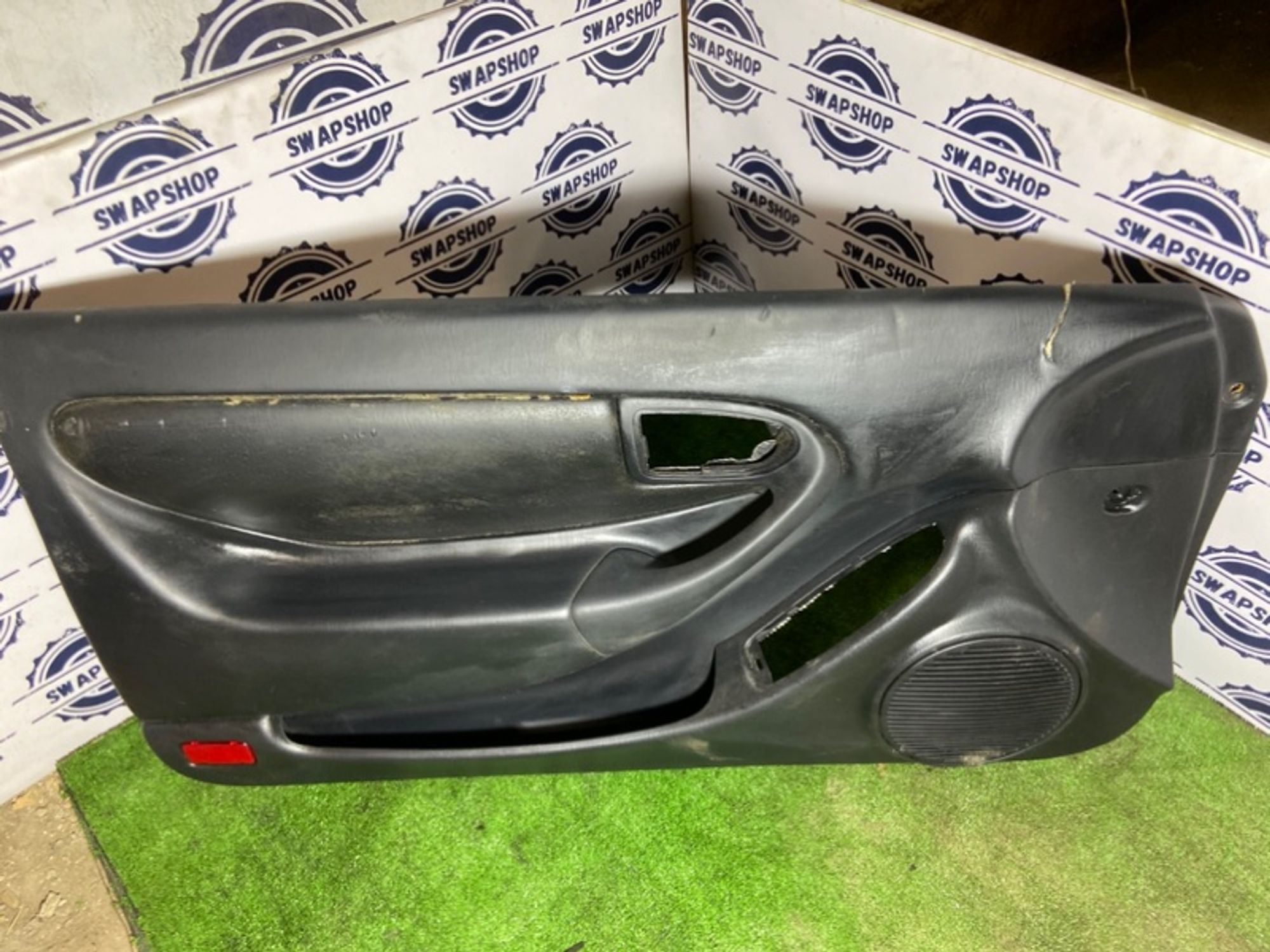 Обшивка боковой двери Toyota Celica 1988 676202L601C1 ST202 3S-FE, передняя левая, 800 рублей, Сосновоборск