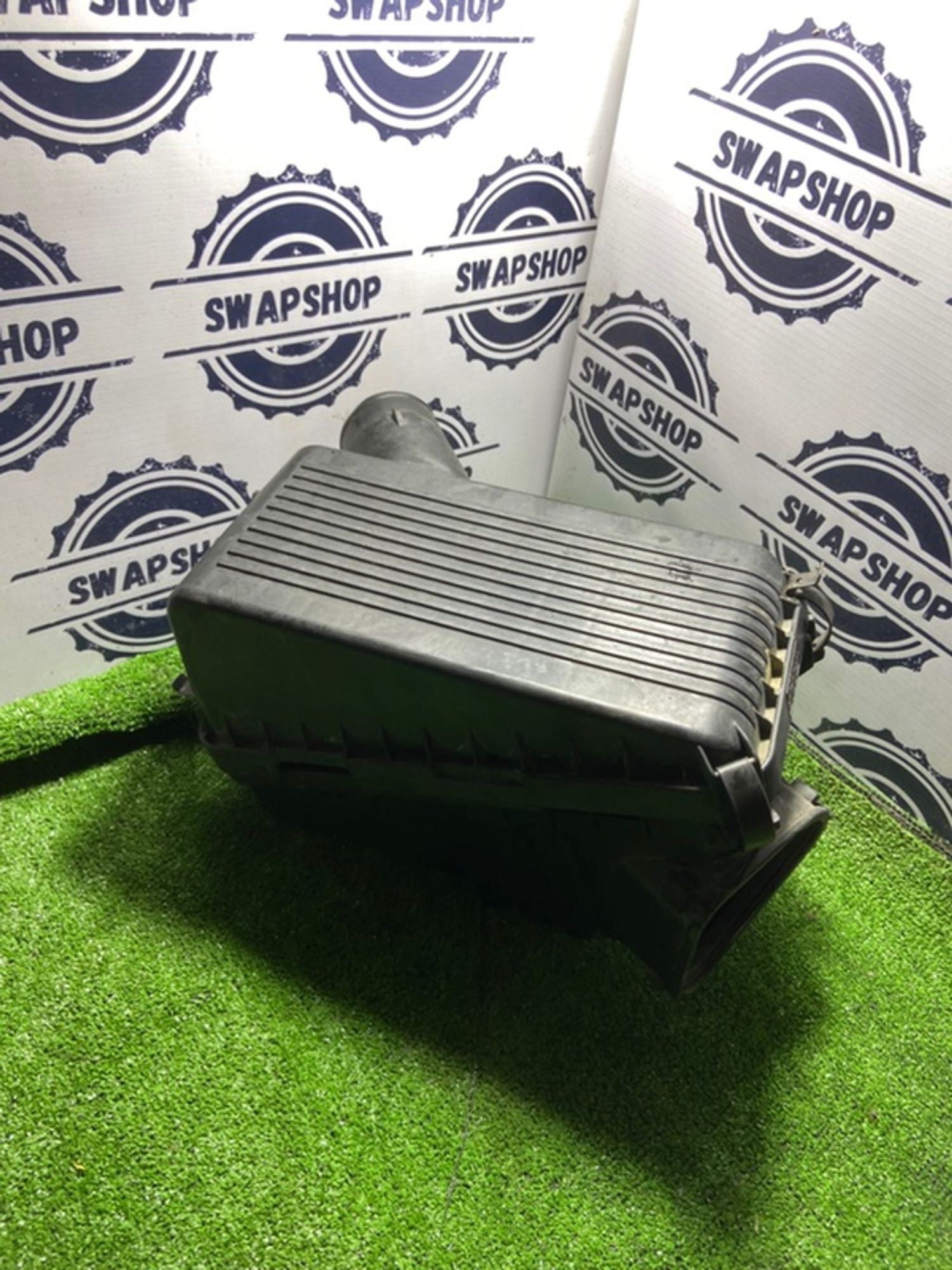 Корпус воздушного фильтра Toyota Corona 1992 1770516440 AT190 4A-FE, 550 рублей, Сосновоборск