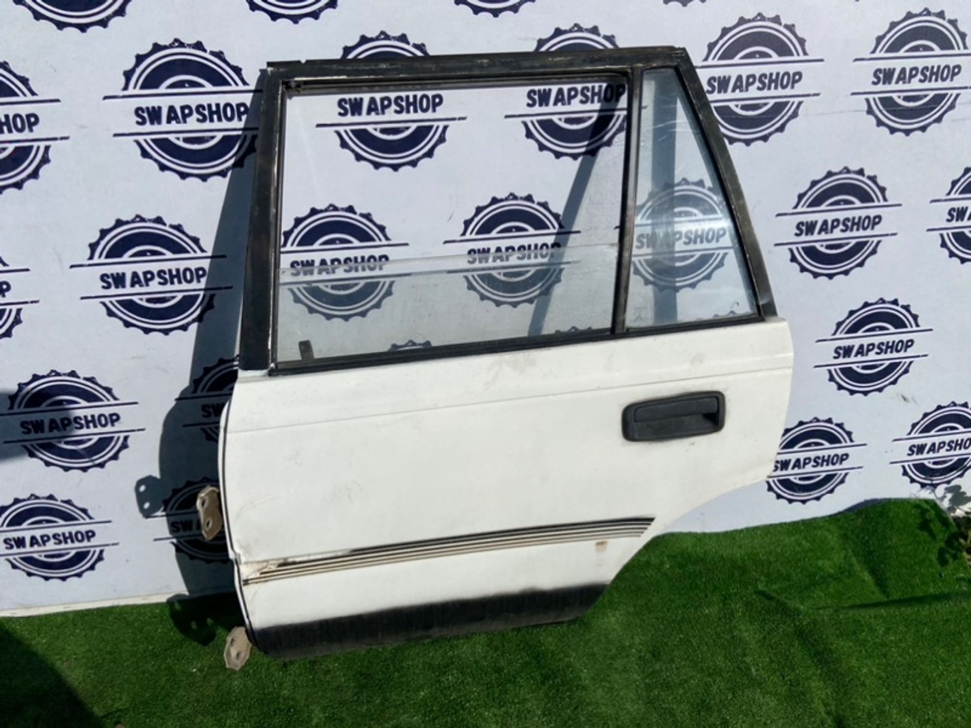 Дверь боковая Toyota sprinter 1990 6700313210 EE98 3E, задняя левая, 1000 рублей, Сосновоборск