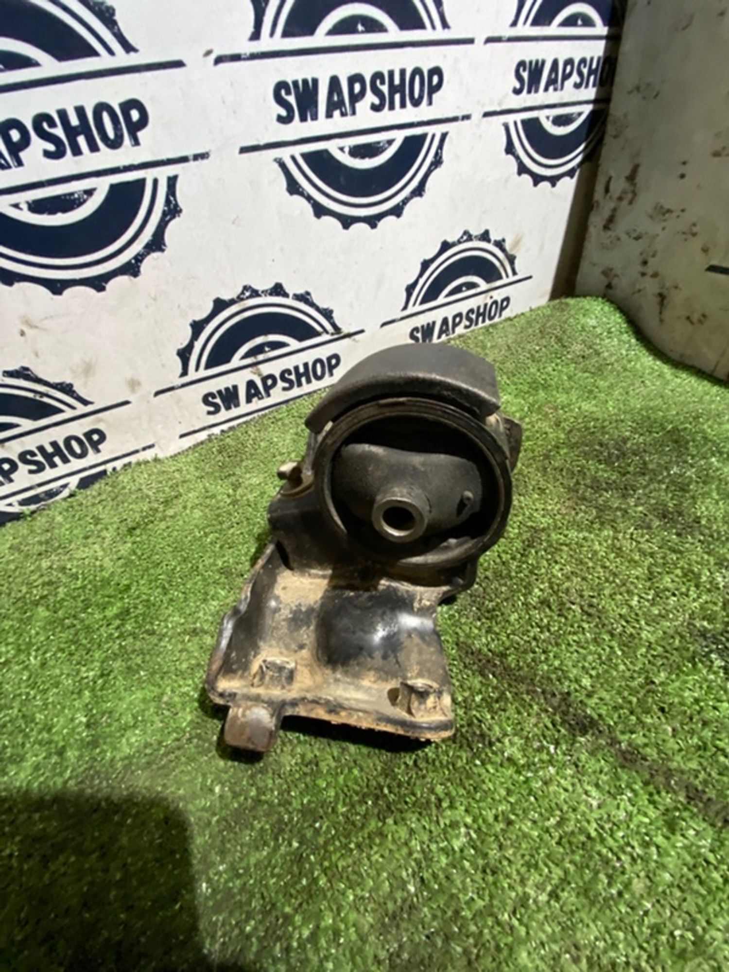 Подушка АКПП toyota carina 1990 1237215150 AT170 5A-FE, 1000 рублей, Сосновоборск