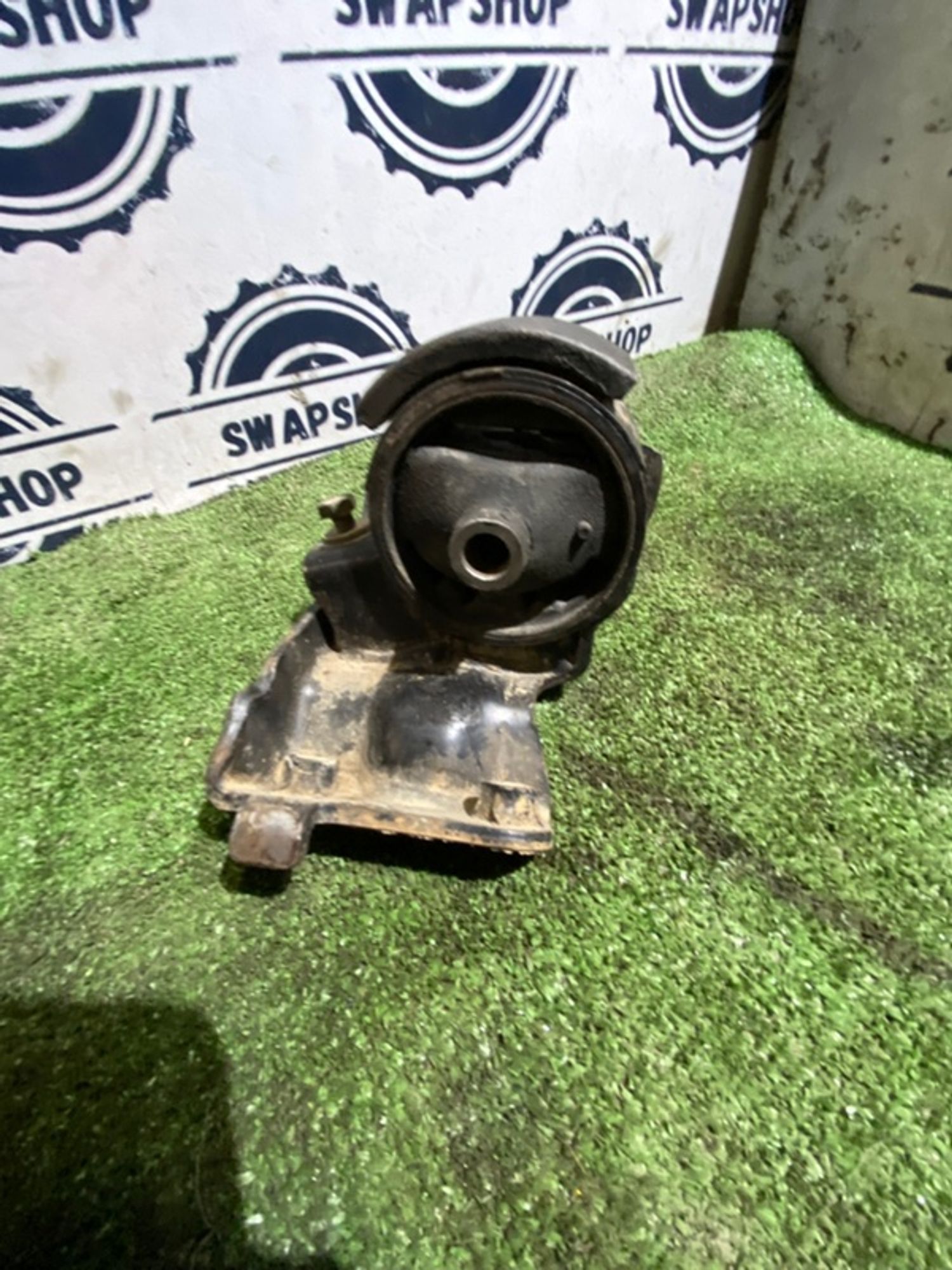 Подушка АКПП toyota carina 1990 1237215150 AT170 5A-FE, 1000 рублей, Сосновоборск