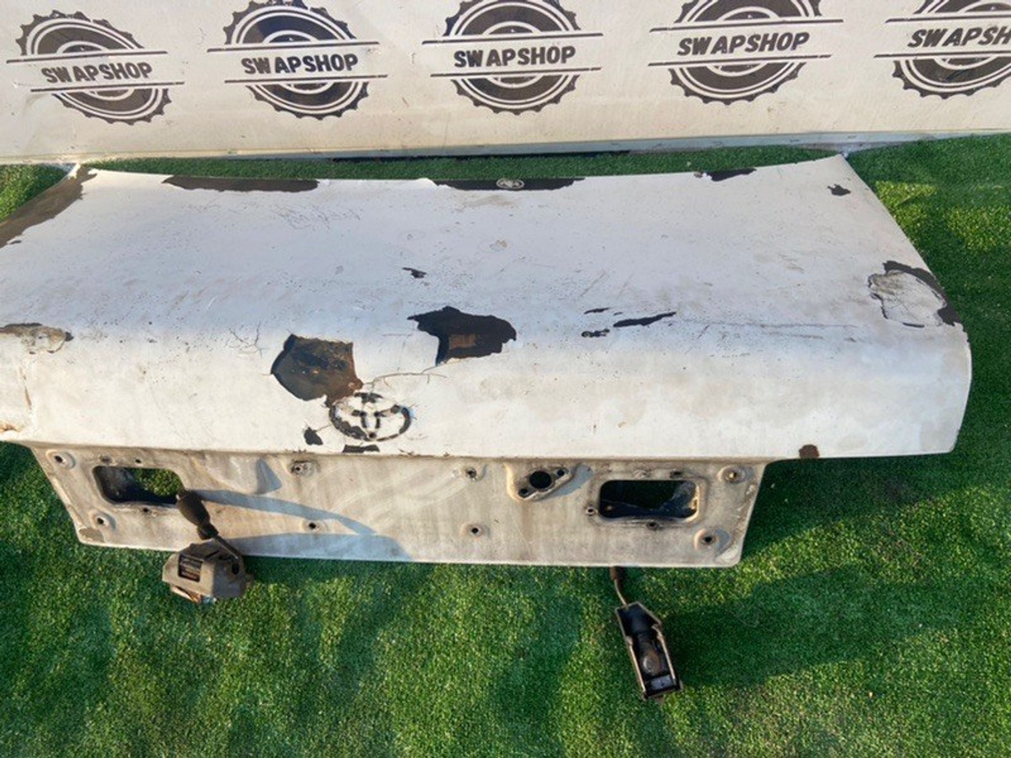 Крышка багажника Toyota sprinter 1991 644011A541 CE100 2C, 700 рублей, Сосновоборск