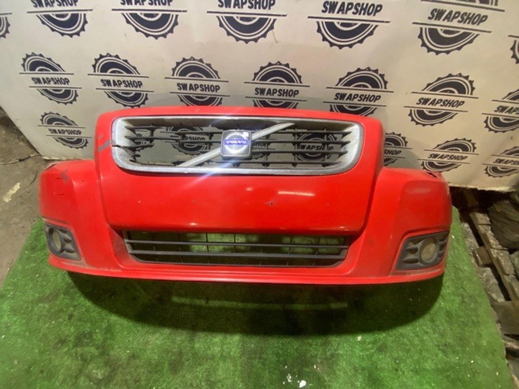 Бампер volvo v50 2008 30744976 V50 MW21, передний, 1000 рублей, Сосновоборск