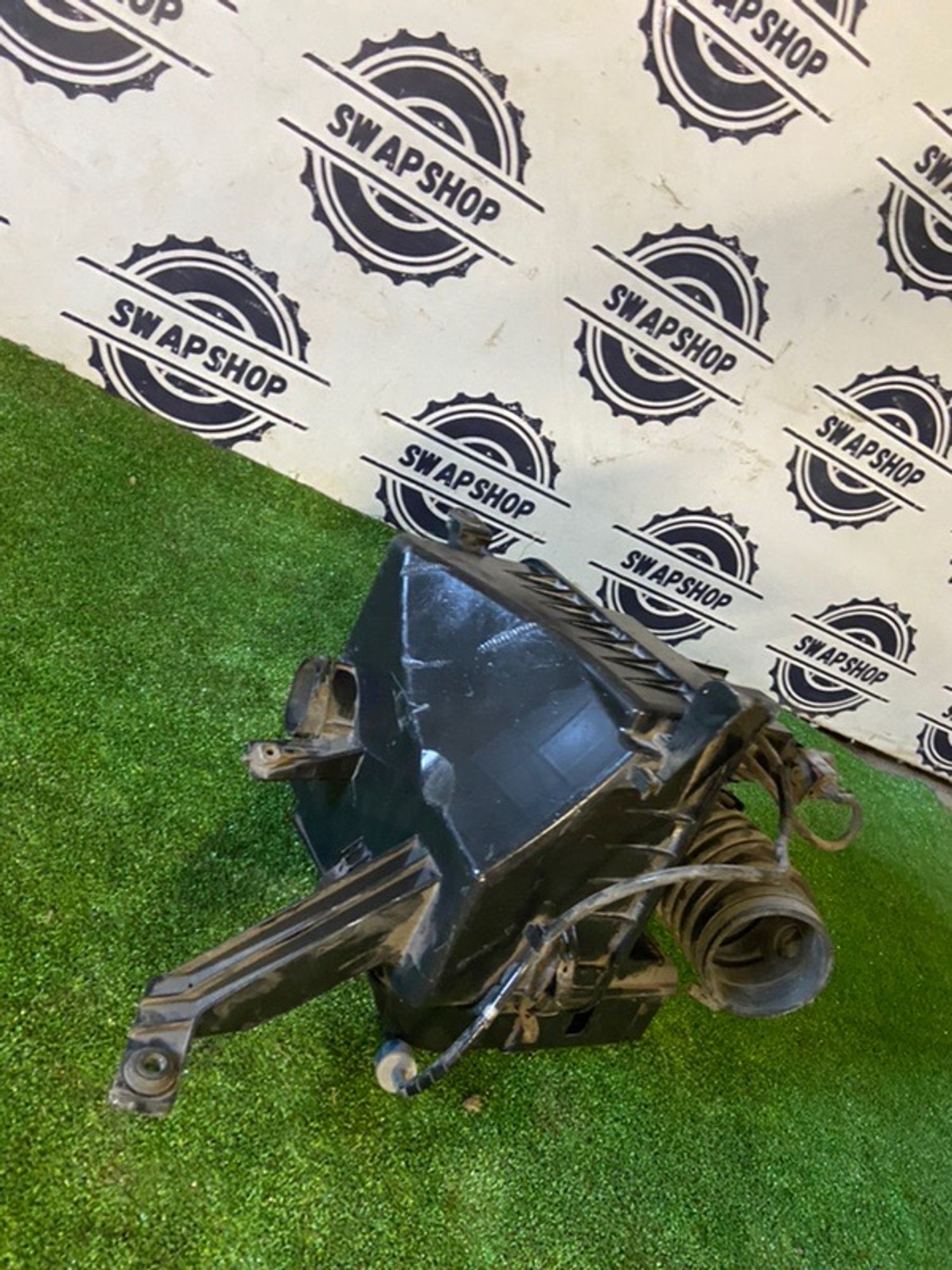 Корпус воздушного фильтра toyota aristo 1994 1770046140 JZS147 2J-GTE, 3000 рублей, Сосновоборск