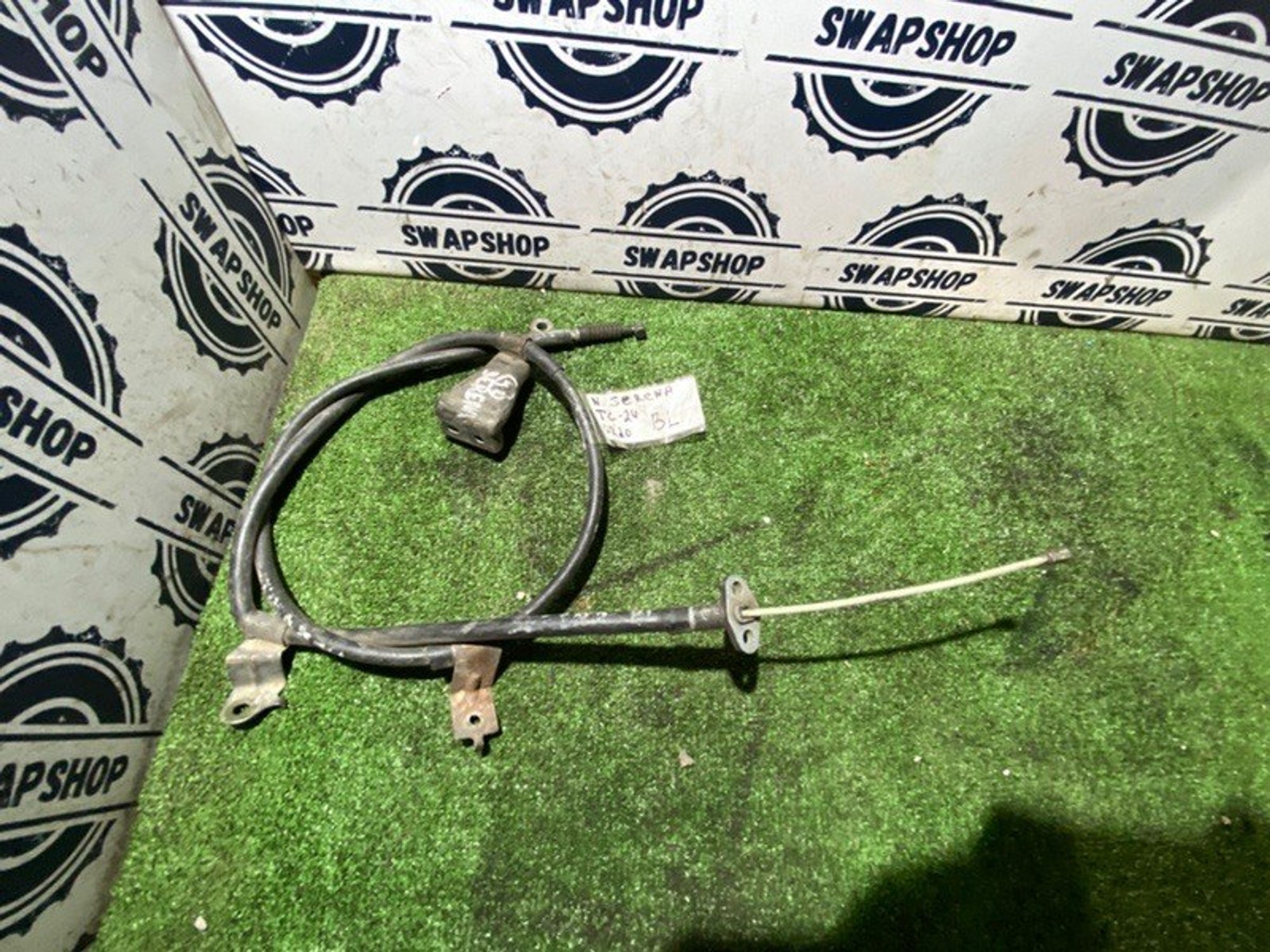 Трос стояночного тормоза nissan Serena 2002 TC24 QR20DE, 400 рублей, Сосновоборск
