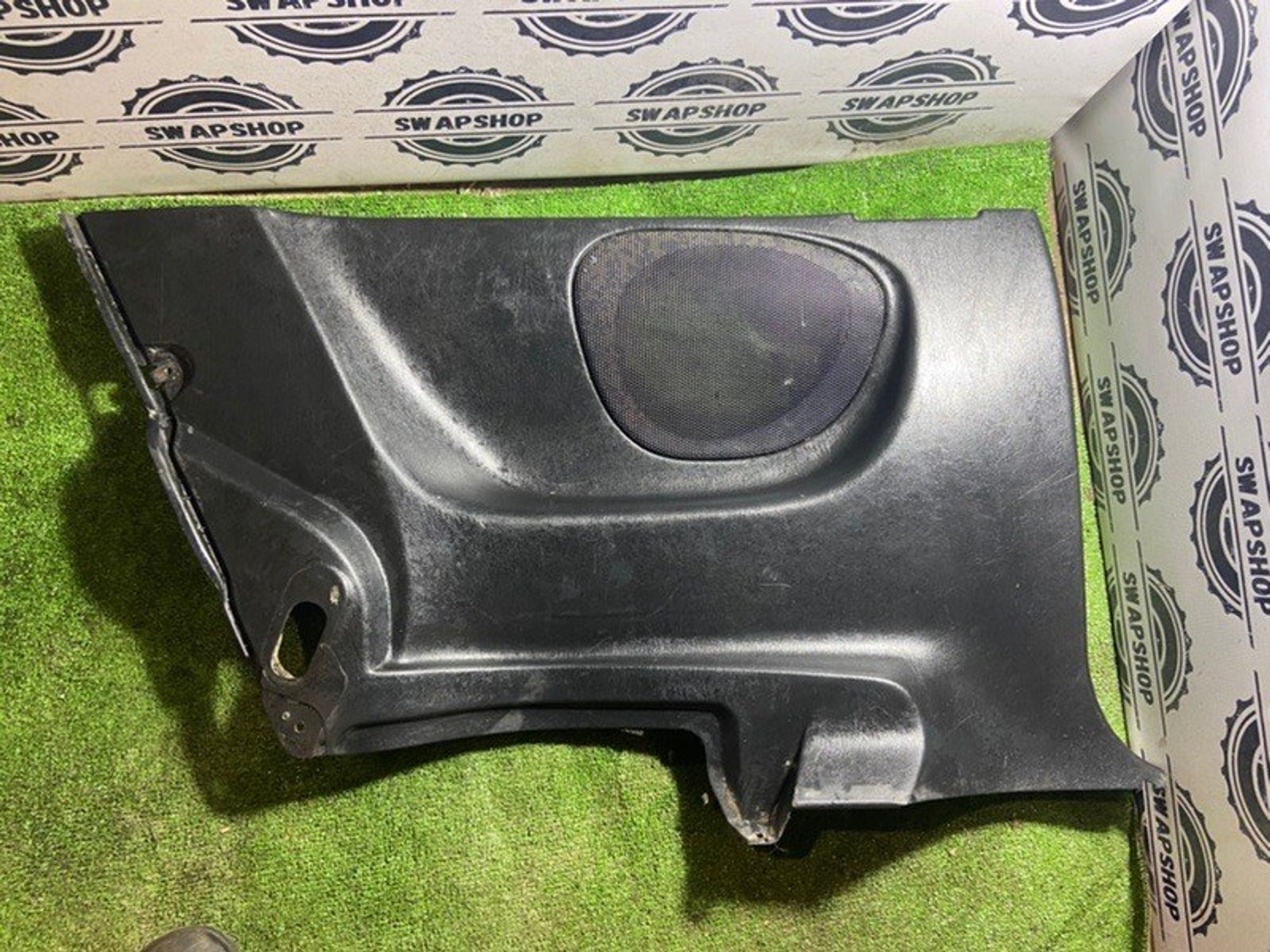 Обшивка боковой двери Toyota Celica 1988 6252020570C0 ST202 3S-FE, задняя левая, 800 рублей, Сосновоборск