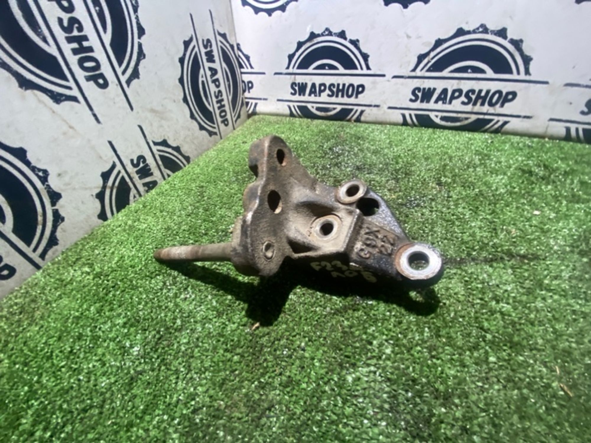 Кронштейн опоры двигателя honda Odyssey 2001 11910P0A010 RA6 F23A, 300 рублей, Сосновоборск