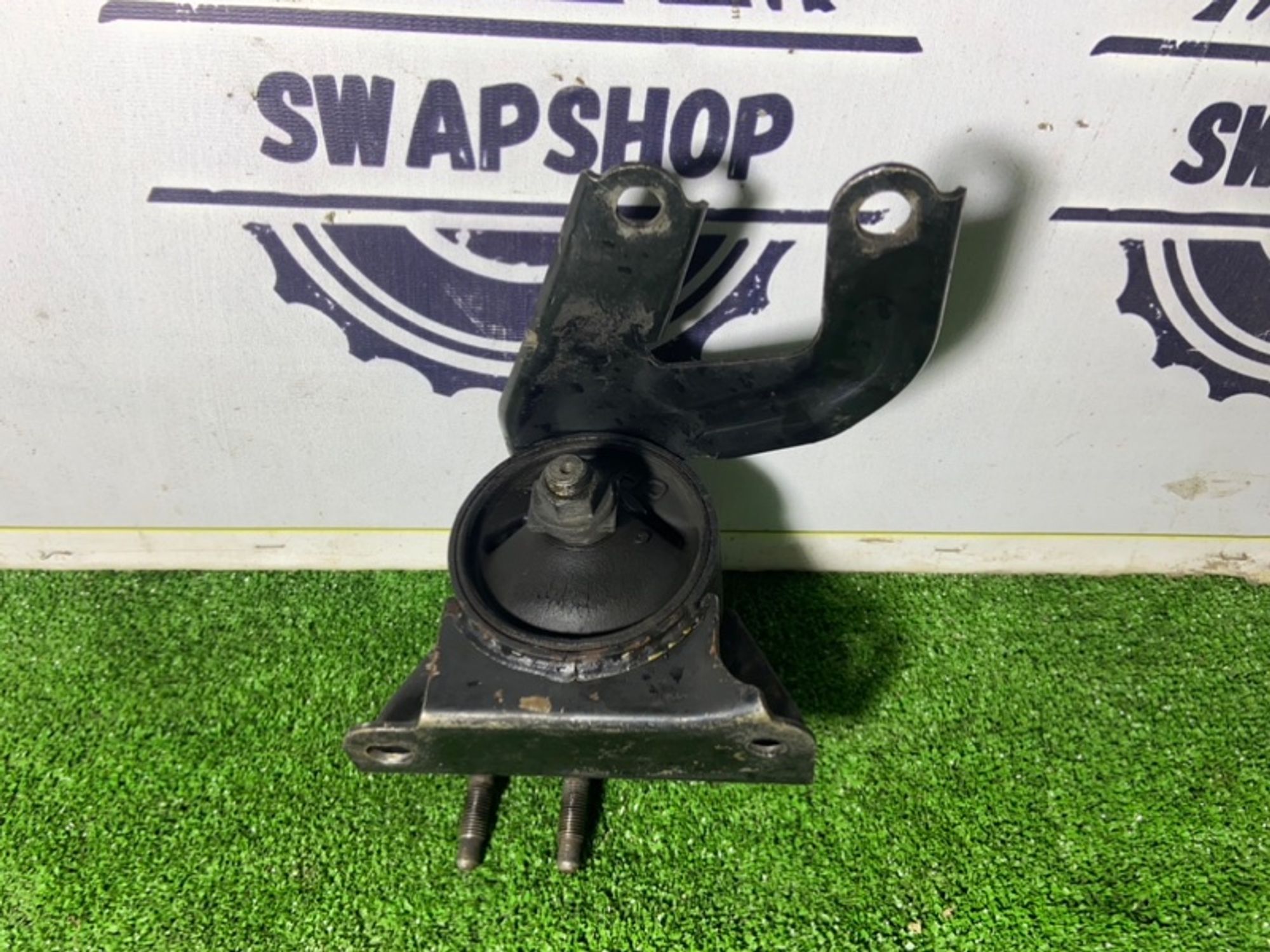 Подушка двигателя Toyota sprinter 1991 1236264220 CE100 2C, передняя правая, 2800 рублей, Сосновоборск