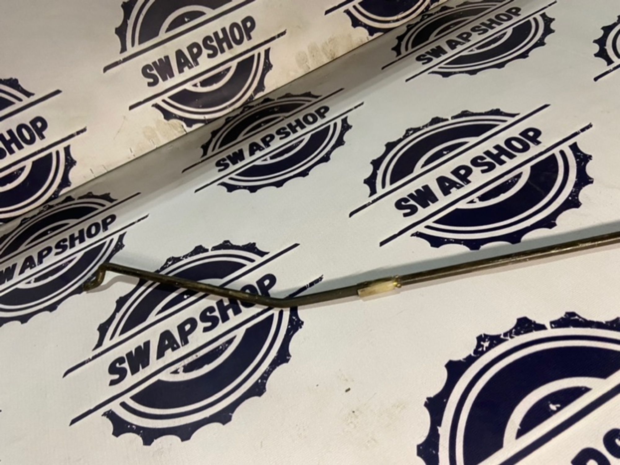Упор капота Toyota Corona 1993 ST190 3S-FE, 400 рублей, Сосновоборск