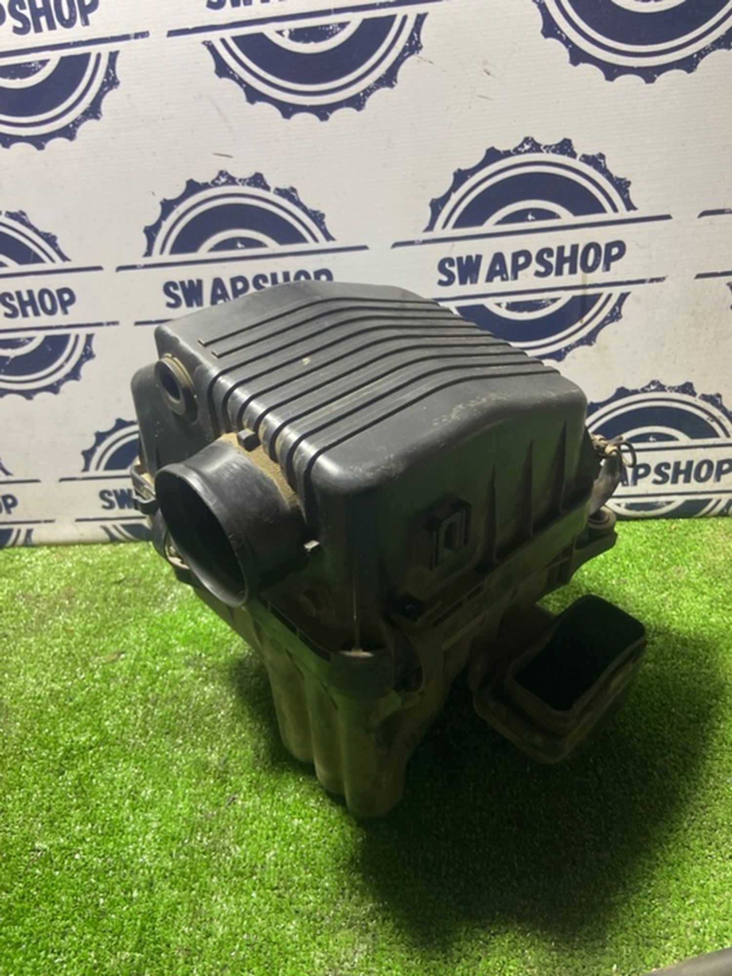 Корпус воздушного фильтра Toyota Corsa 1992 1770011710 EL43 5E-FE, 400 рублей, Сосновоборск