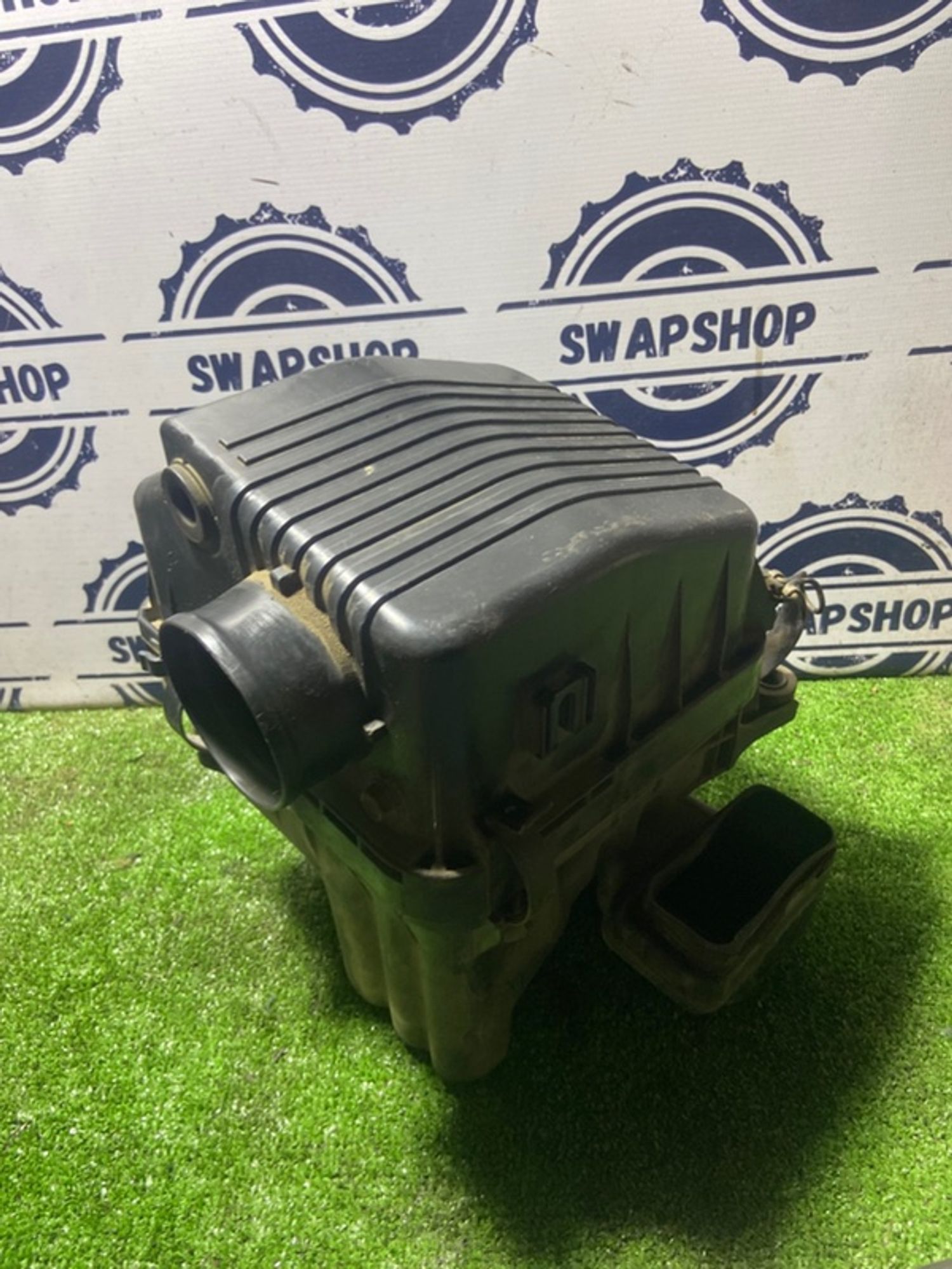 Корпус воздушного фильтра Toyota Corsa 1992 1770011710 EL43 5E-FE, 400 рублей, Сосновоборск