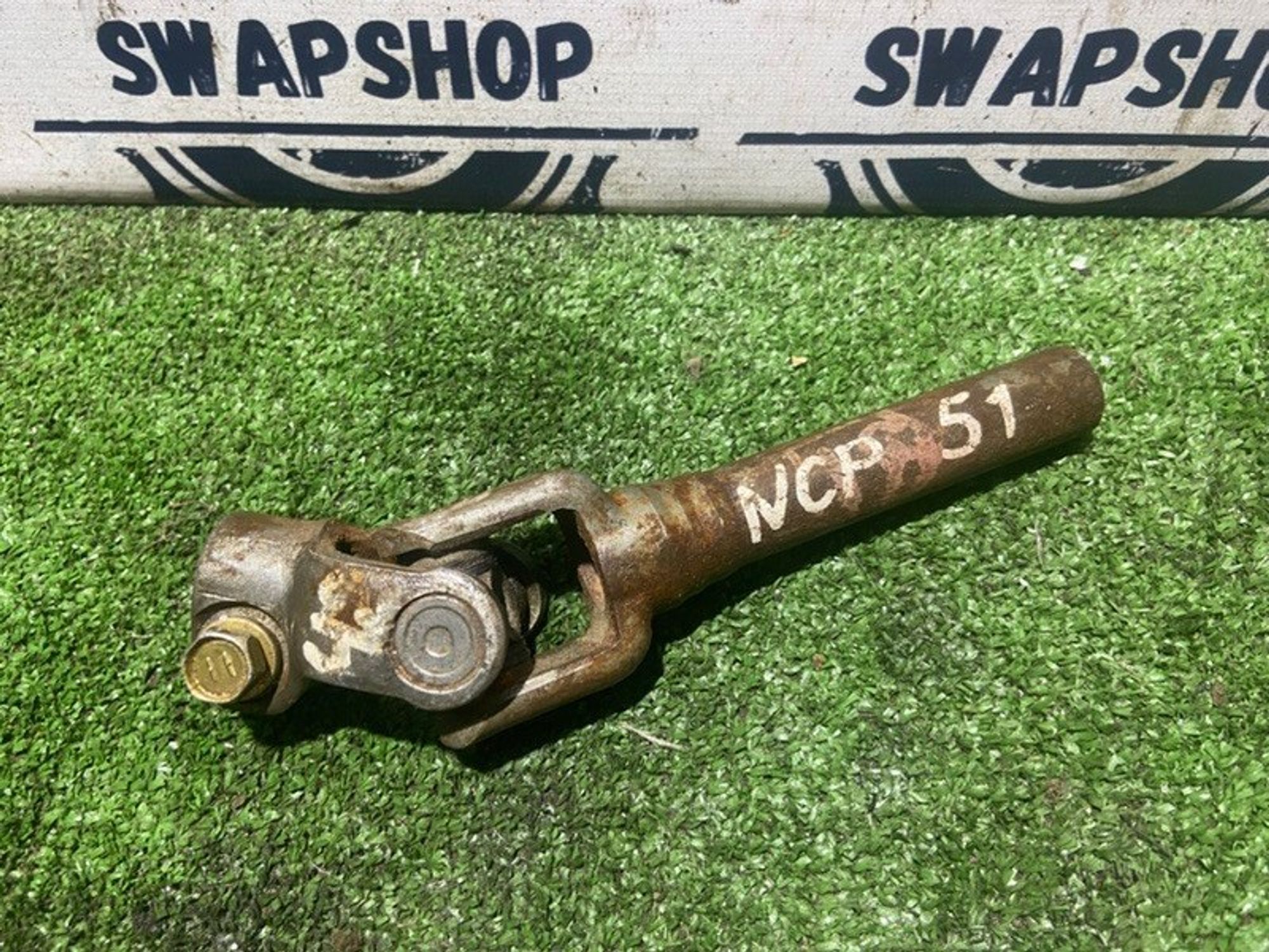 Рулевой карданчик toyota probox 2003 4526052010 NCP50 1NZ-FE, 300 рублей, Сосновоборск