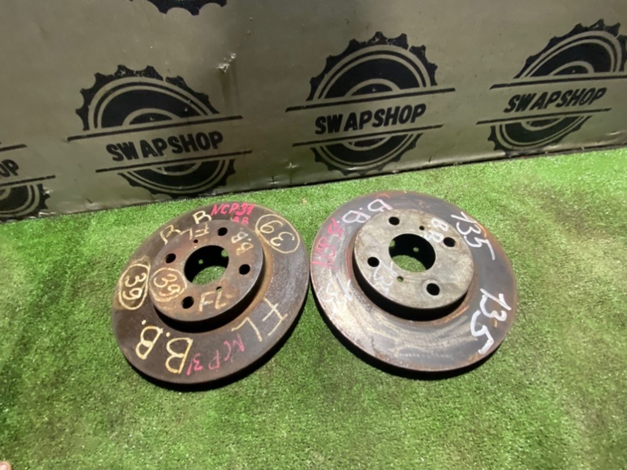 Диск тормозной toyota bb 2001 4351252040 NCP35 1NZ-FE, передний, 1500 рублей, Сосновоборск