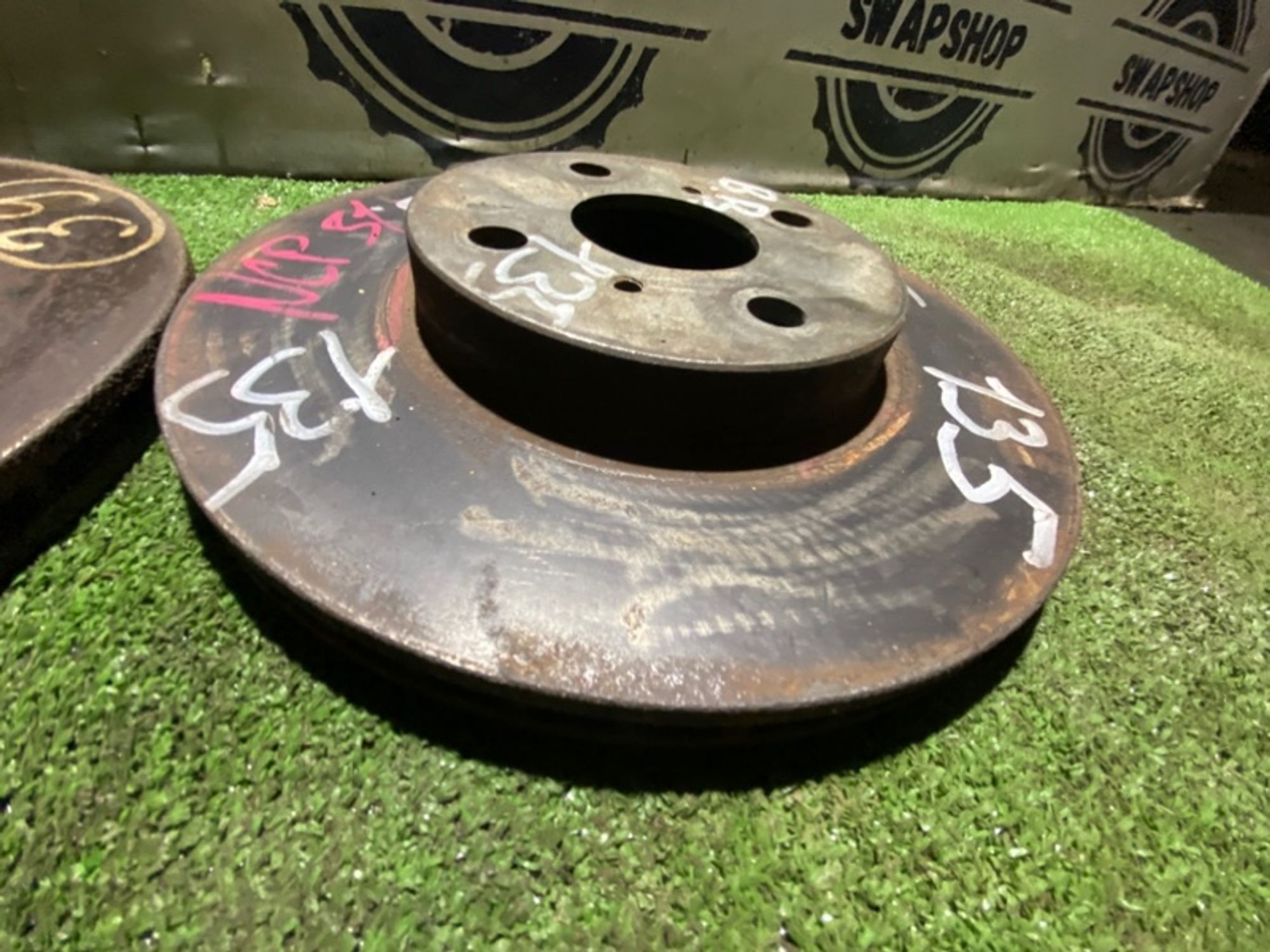Диск тормозной toyota bb 2001 4351252040 NCP35 1NZ-FE, передний, 1500 рублей, Сосновоборск