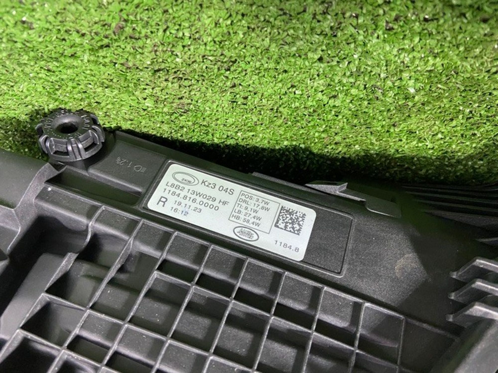 Фара светодиодная Land Rover Defender 2022 L8B213W030EF, передняя правая, 99000 рублей, Сосновоборск