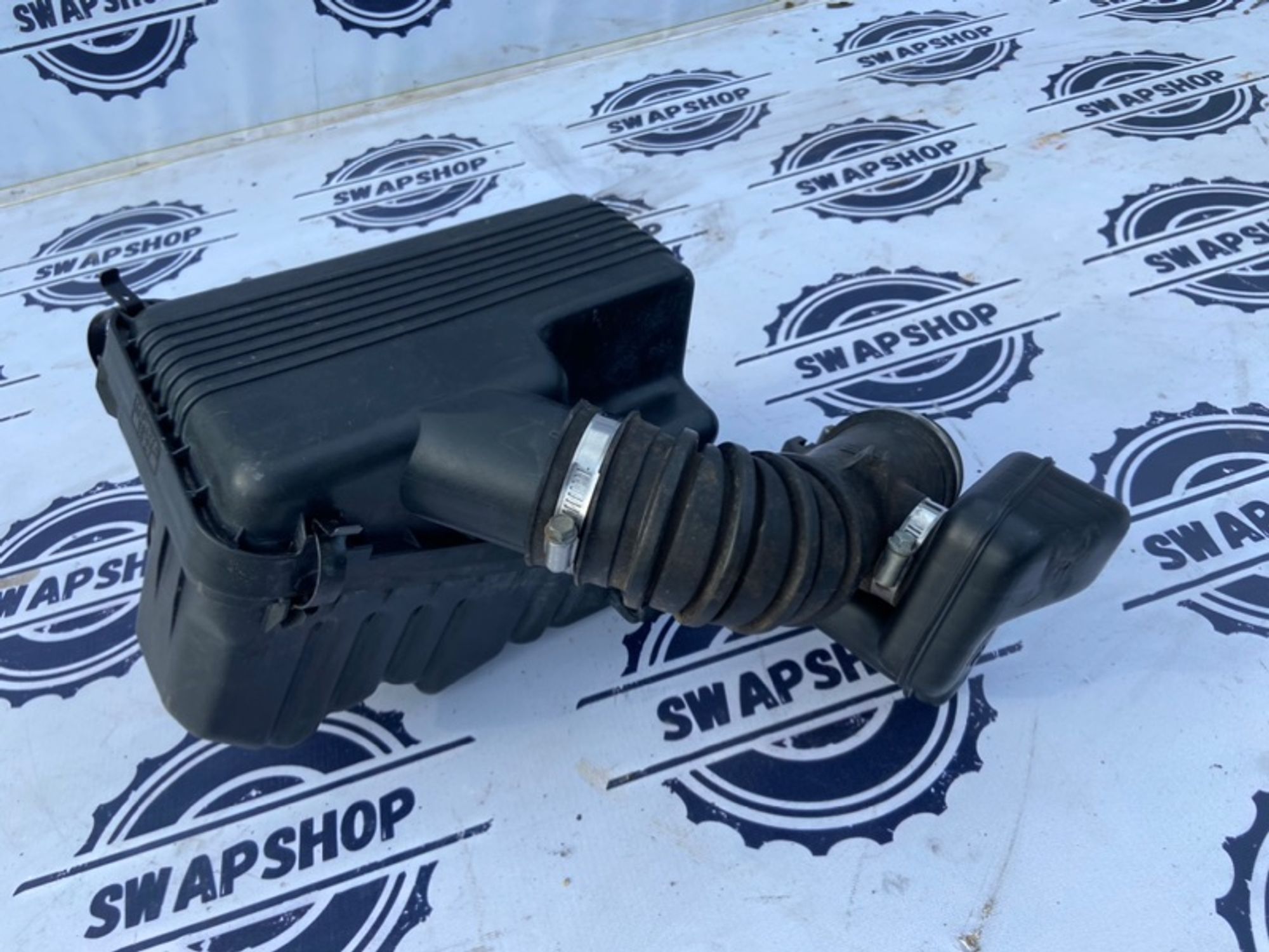 Корпус воздушного фильтра Toyota sprinter 1992 1770115260 AE100 5A-FE, 1500 рублей, Сосновоборск