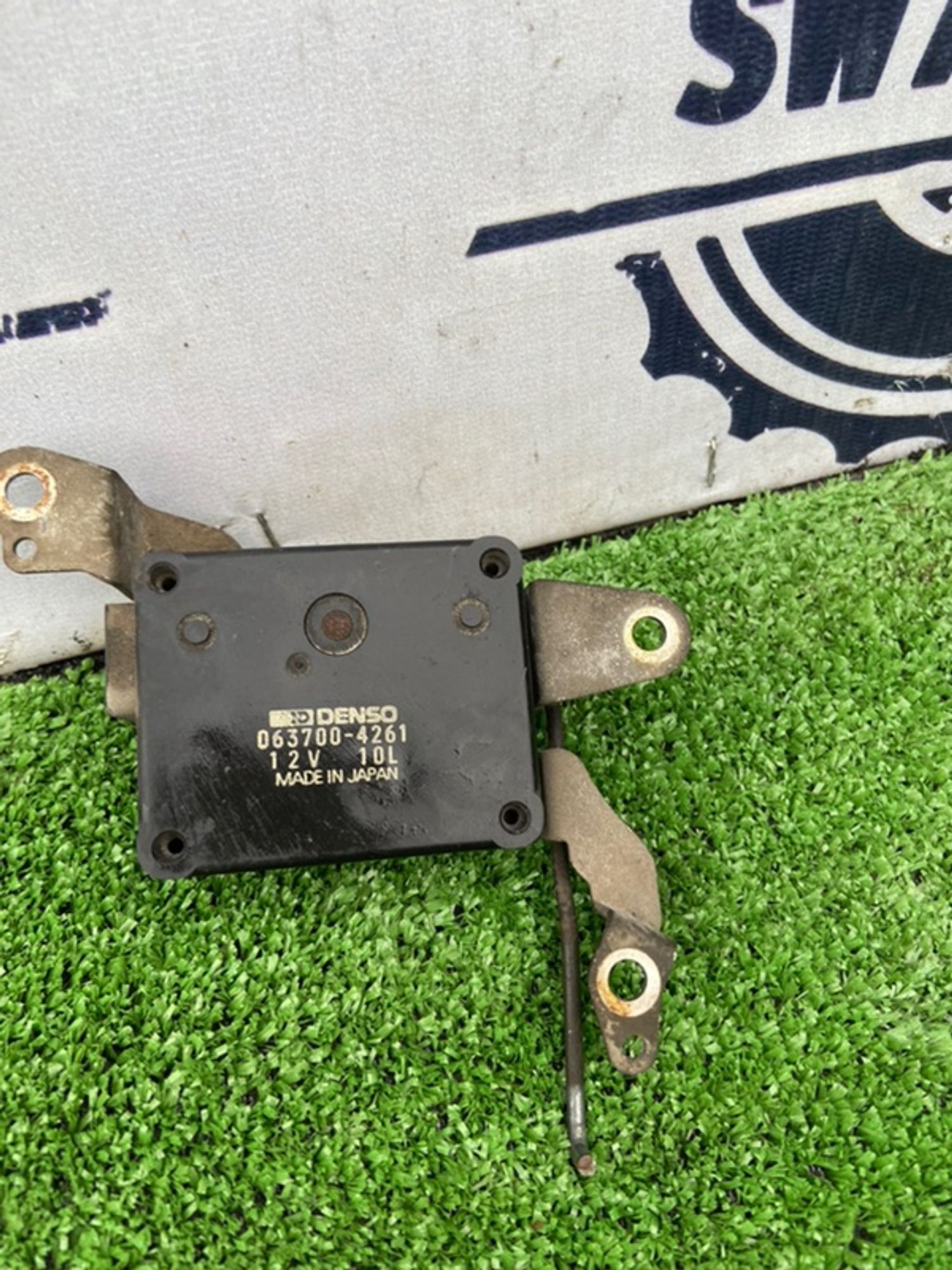 Сервопривод заслонок печки toyota aristo 1994 0637004261 JZS147 2J-GTE, 500 рублей, Сосновоборск