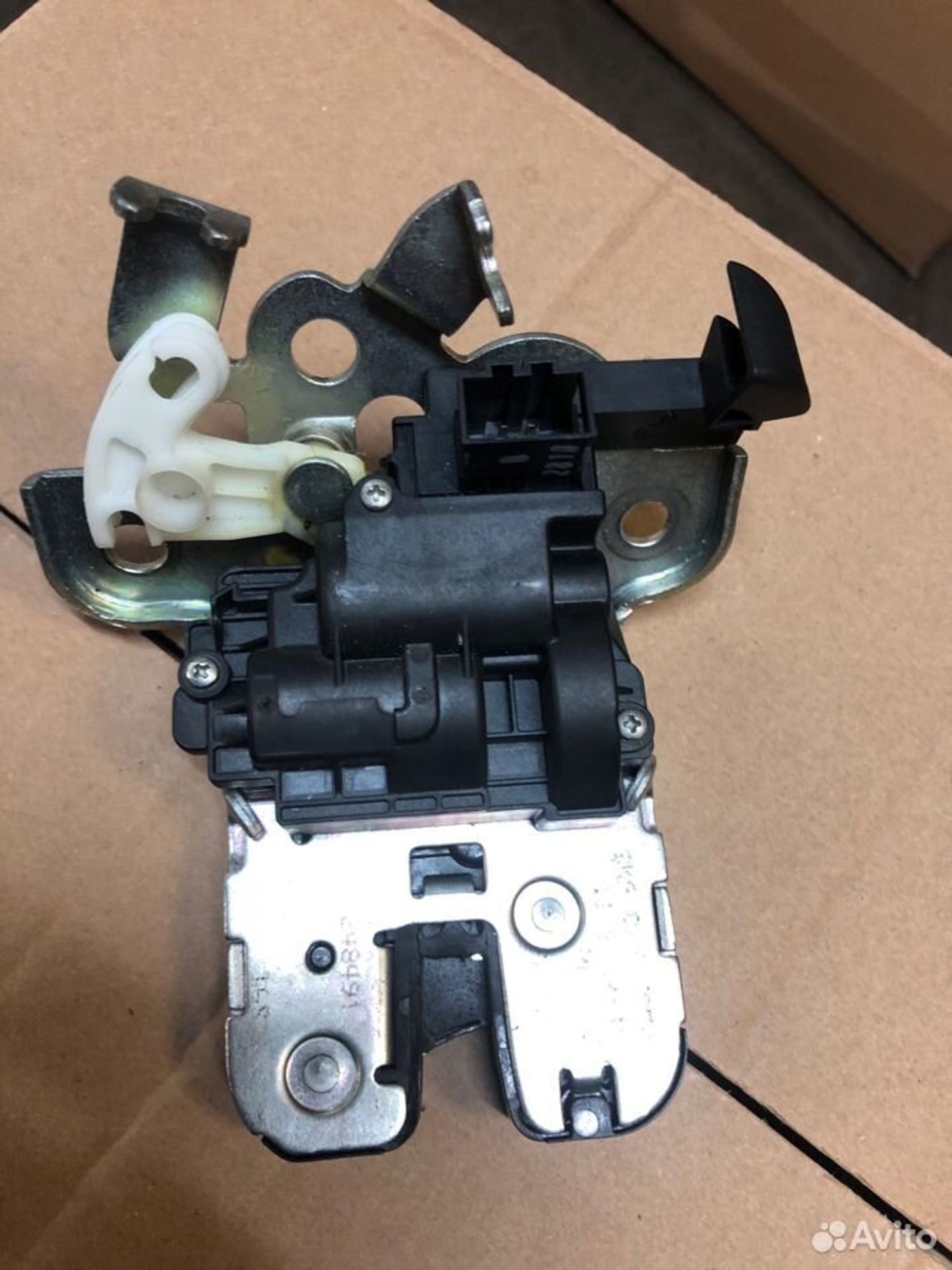 Замок крышки багажника Audi A5 8T 2010, 2500 рублей, Москва