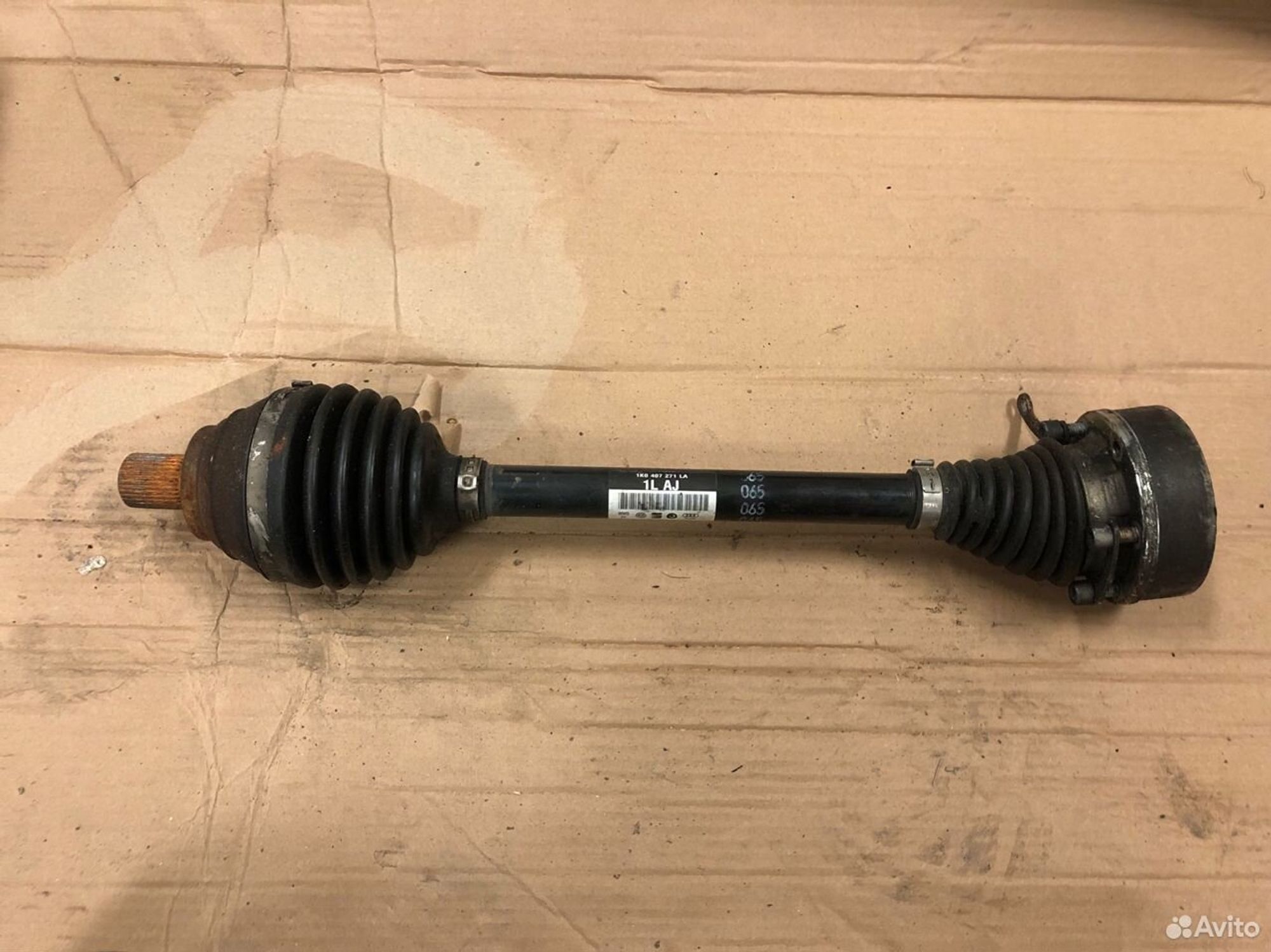 Привод передний левый Volkswagen Passat B7 1.4, 5000 рублей, Москва