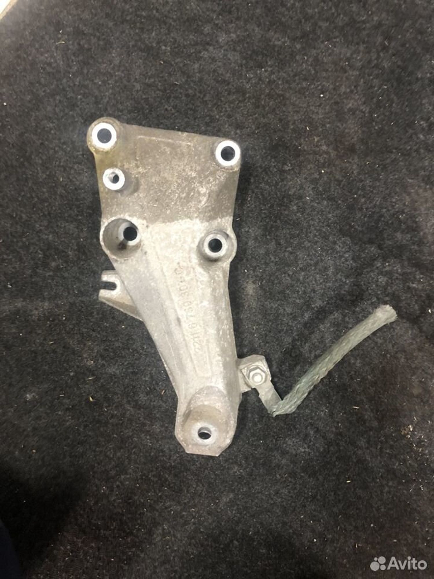 https://ycs.partsauto.market/partsauto-images/thmbs/4bc412e58a1c6cab6d9447373f981aa7/80336a53978d9b94f1719d289b67f18e/6dea44093dee4b2827d67c3225c2311c.jpg