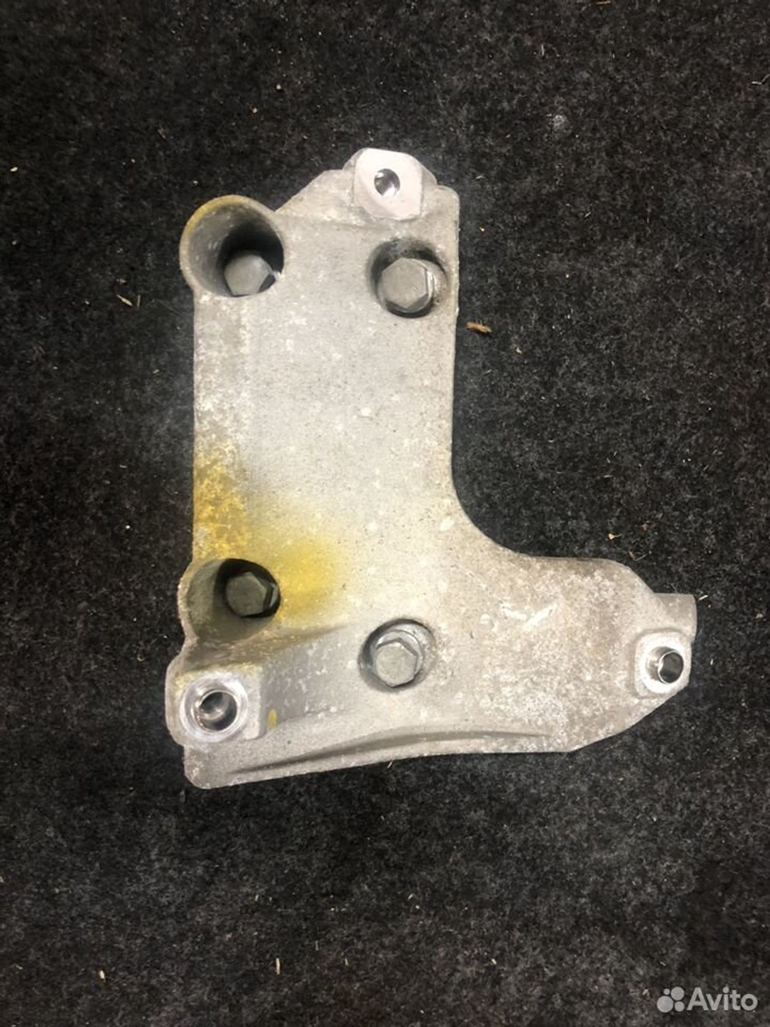 Кронштейн кондиционера BMW 3 серия E90/E91/E92/E93, 1250 рублей, Москва