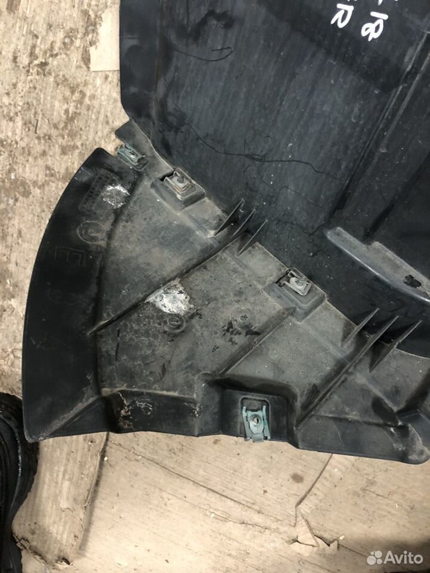 Подкрылок передний правый перед BMW X1 E84 2010, 4600 рублей, Москва